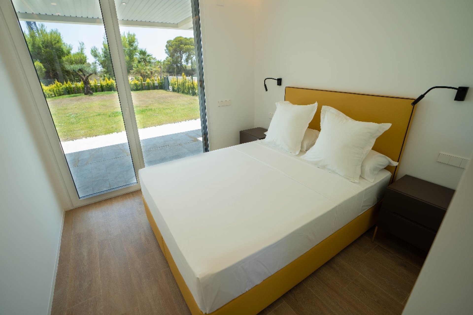 Resale - Apartment / Flat * - Las Colinas Golf * - Las Colinas Golf Resort *