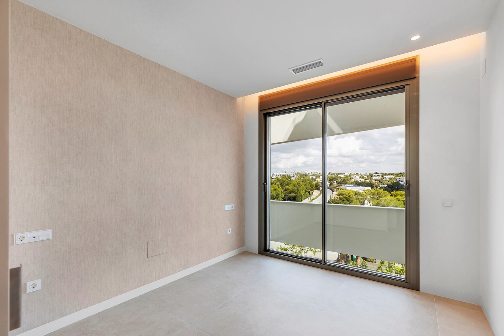 Resale - Apartment / Flat * - Las Colinas Golf Resort - Las Colinas golf