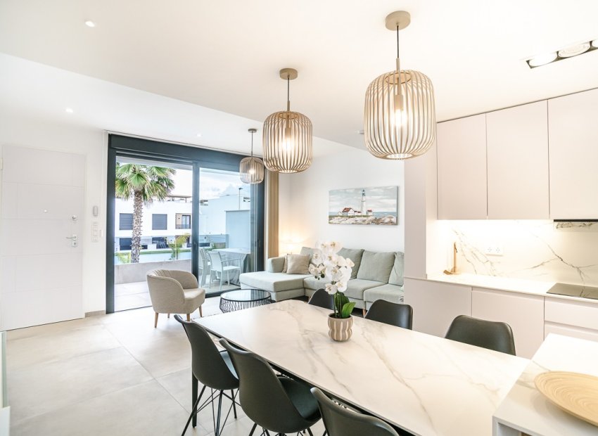 Resale - Apartment / Flat * - LO PAGÁN