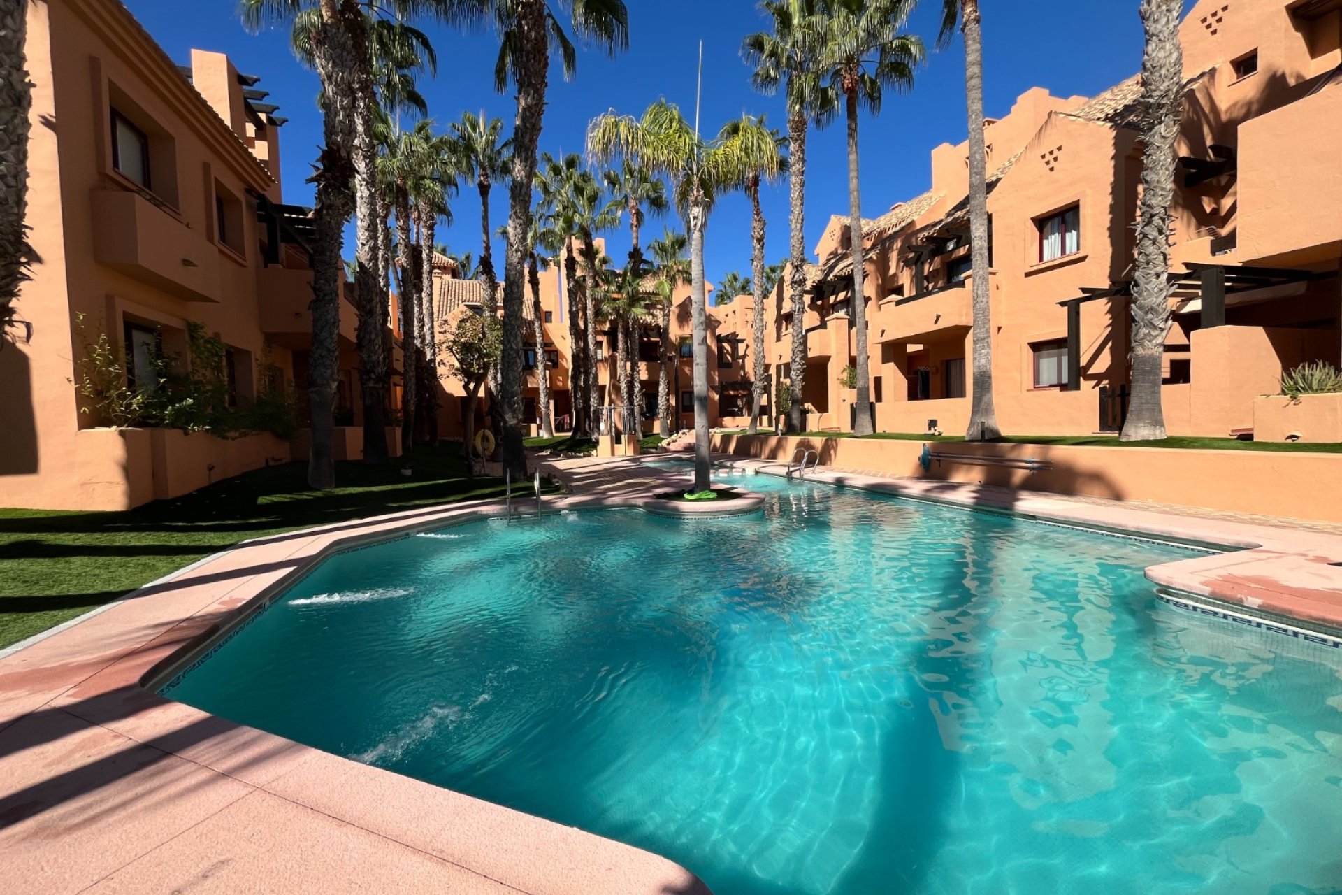 Resale - Apartment / Flat * - Los Alcazares - Los Narejos *