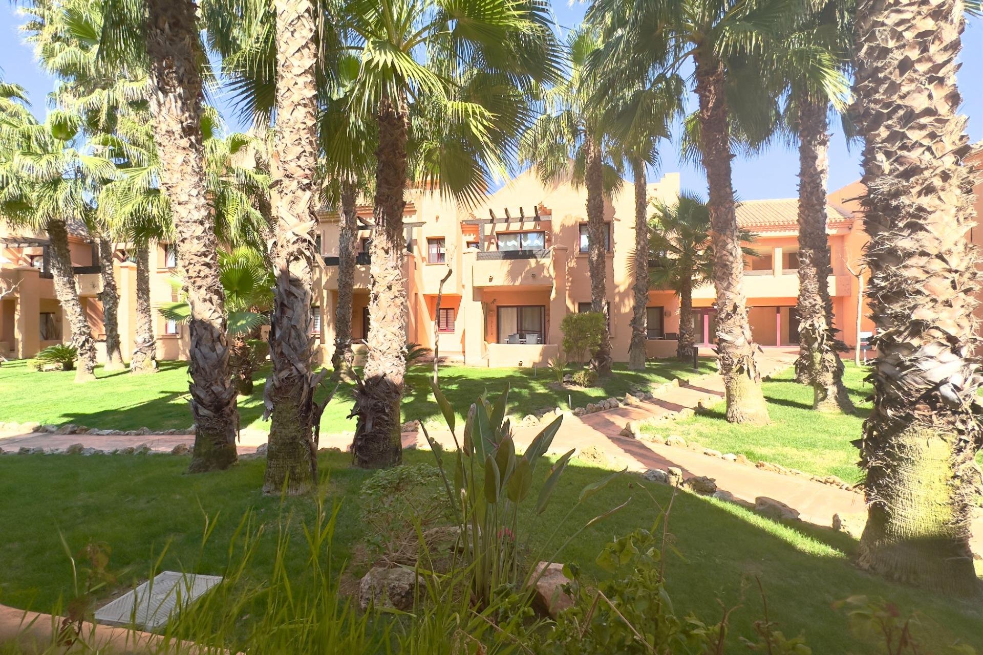 Resale - Apartment / Flat * - Los Alcazares * - Punta Calera