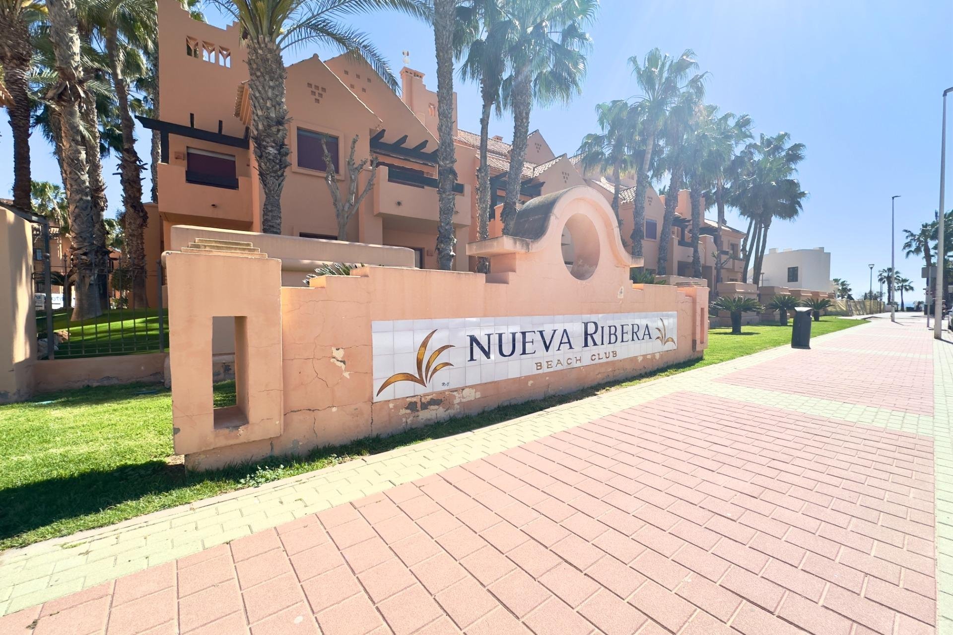 Resale - Apartment / Flat * - Los Alcazares * - Punta Calera