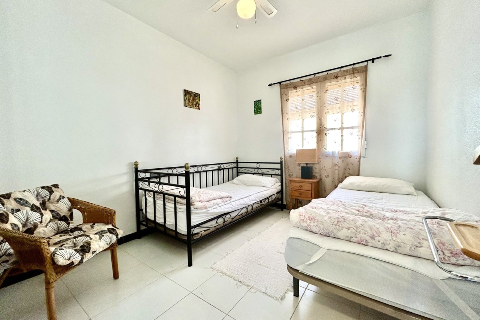 Resale - Apartment / Flat * - Los Altos *