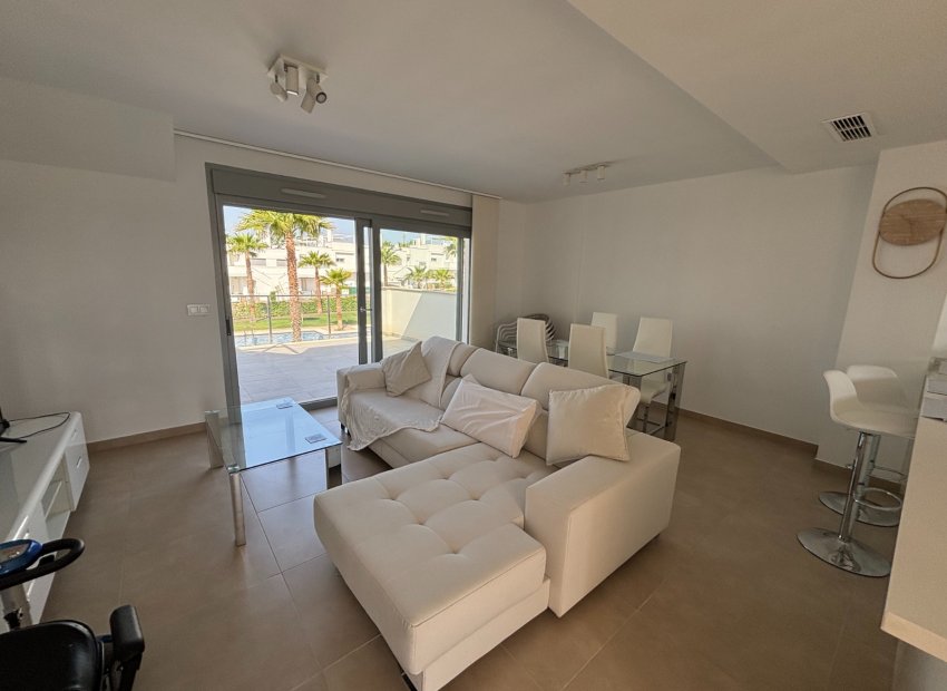 Resale - Apartment / flat - Los Montesinos - Entre Naranjos