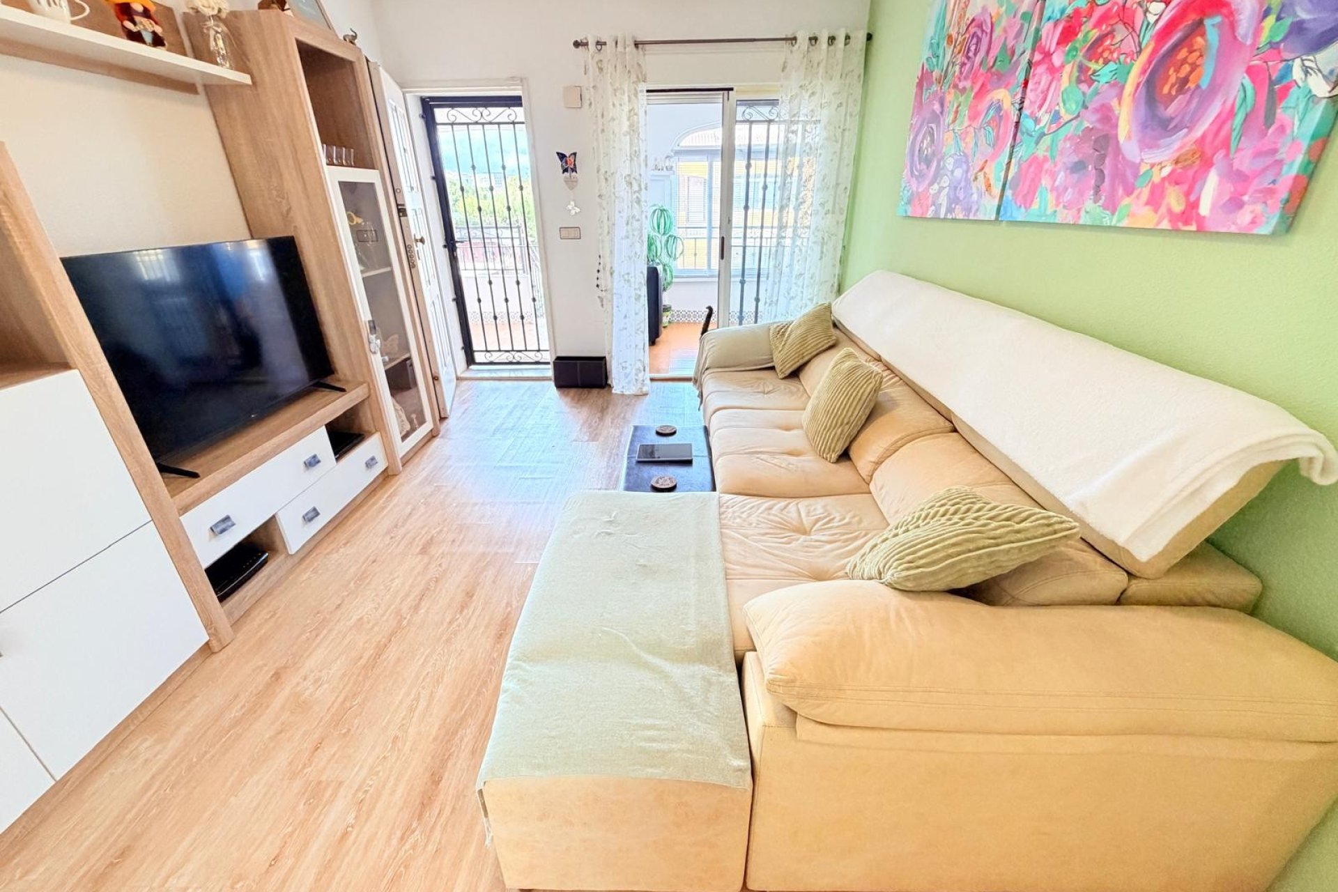 Resale - Apartment / Flat * - Los Montesinos * - La Herrada *