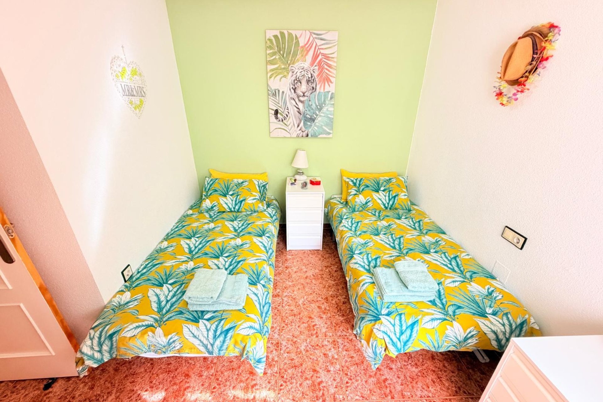 Resale - Apartment / Flat * - Los Montesinos * - La Herrada *