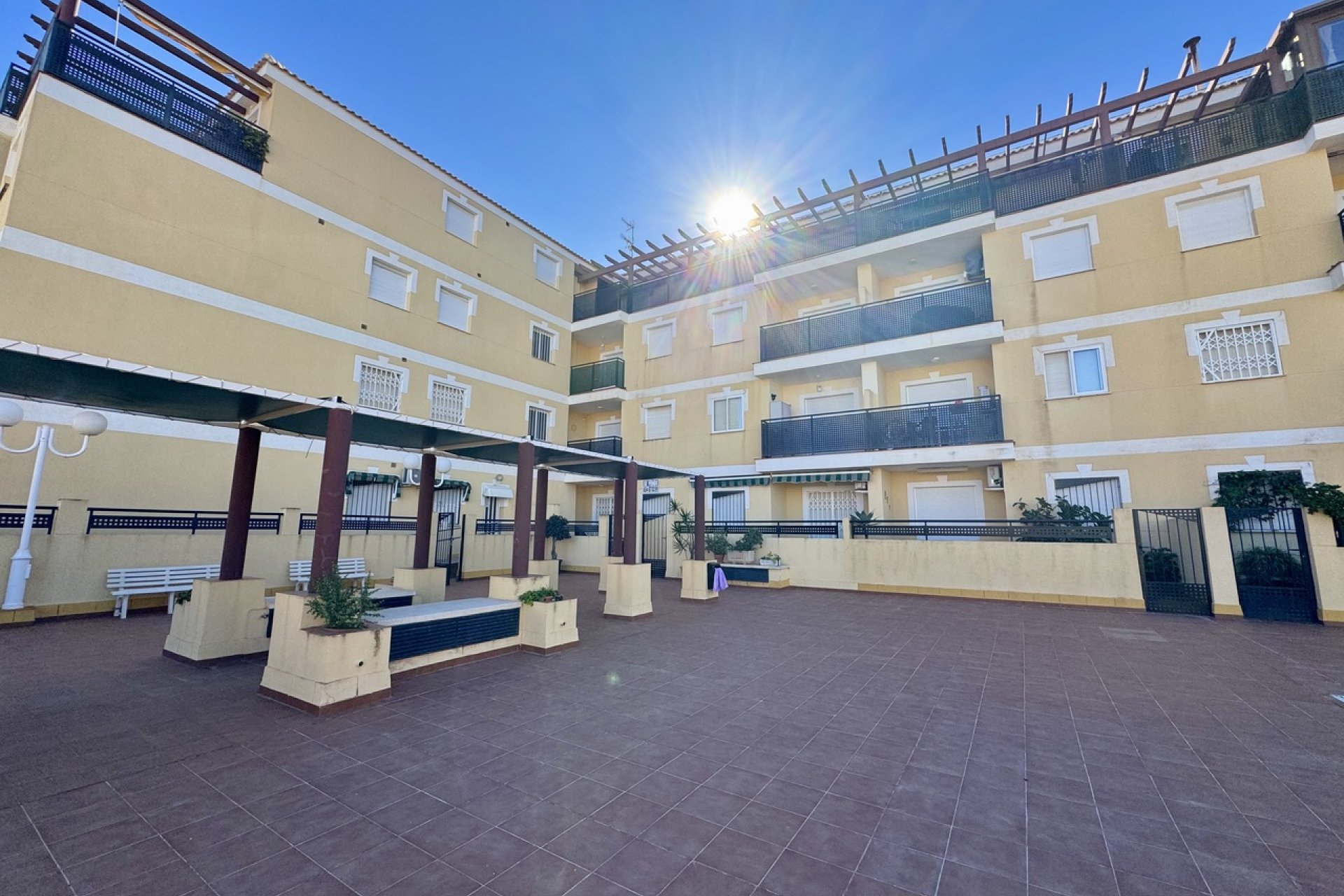 Resale - Apartment / Flat * - Mar de Cristal *