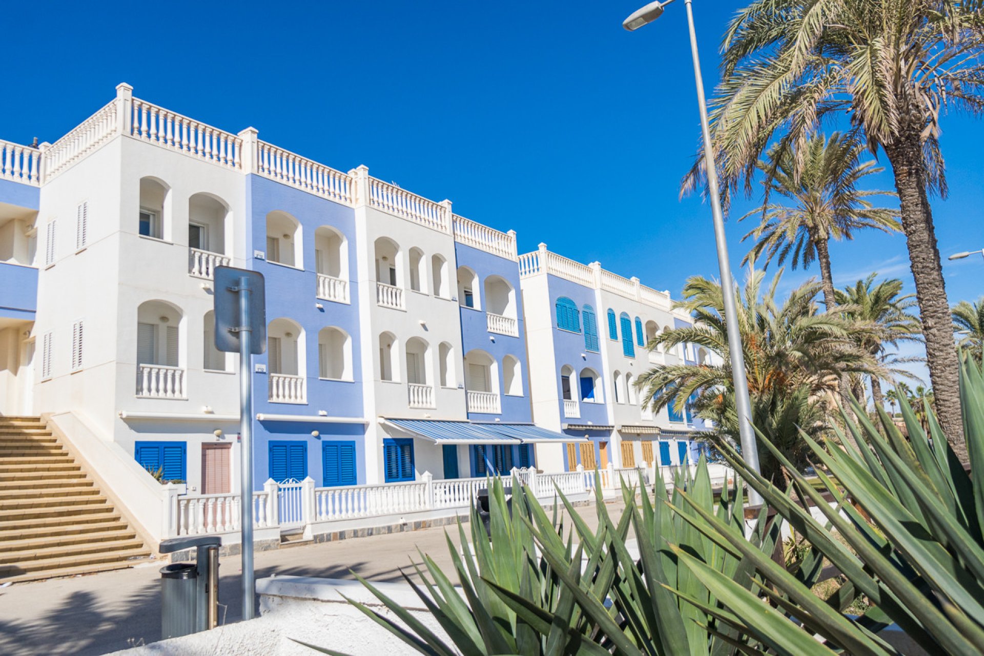 Resale - Apartment / flat - Mil Palmeras - Beach