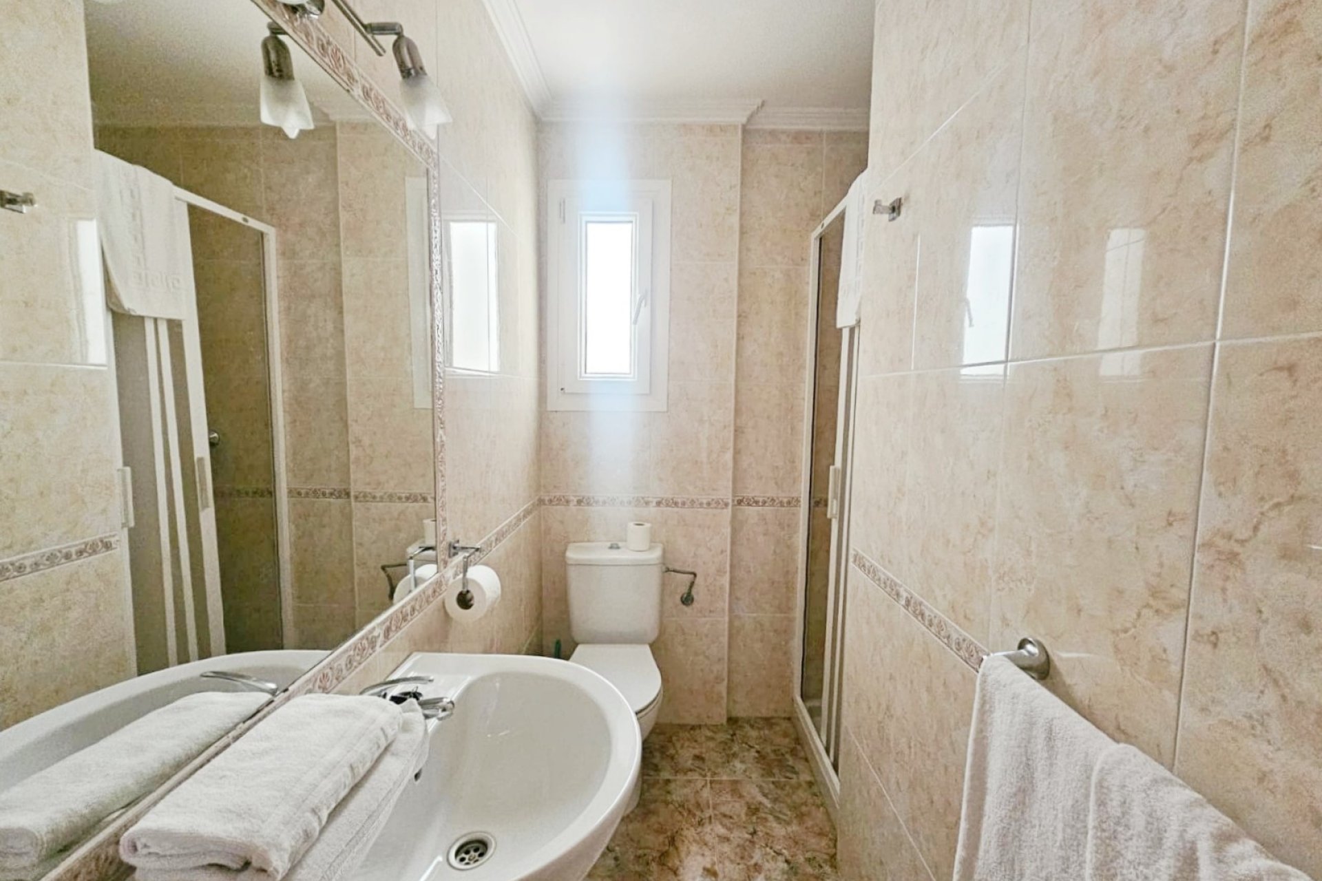 Resale - Apartment / Flat * - Orihuela Costa * - Aguamarina
