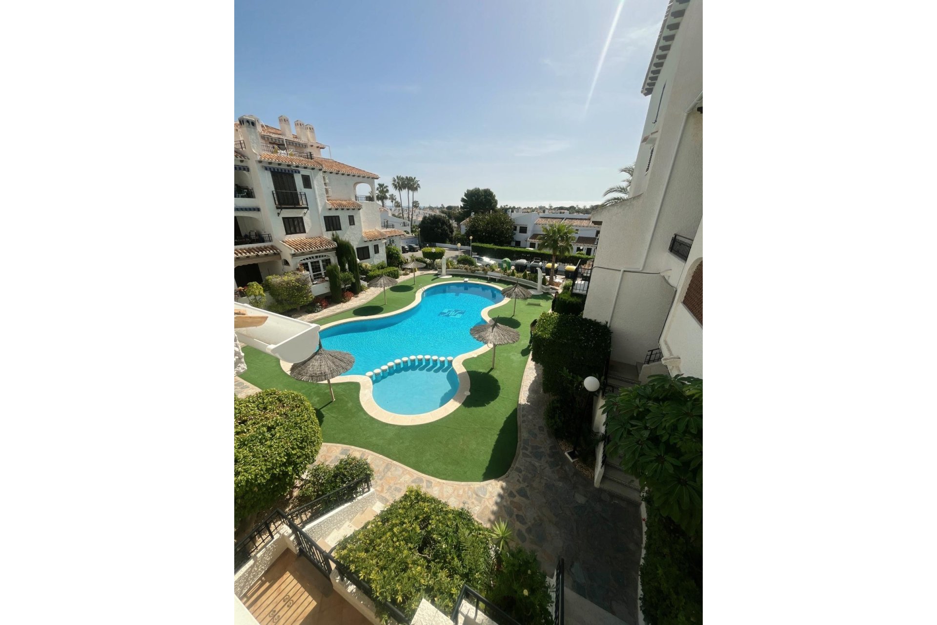 Resale - Apartment / Flat * - Orihuela Costa * - Cabo Roig *