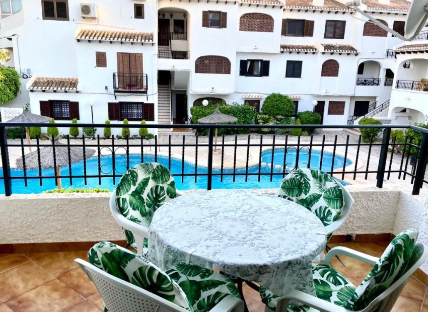 Resale - Apartment / Flat * - Orihuela Costa * - Cabo Roig *