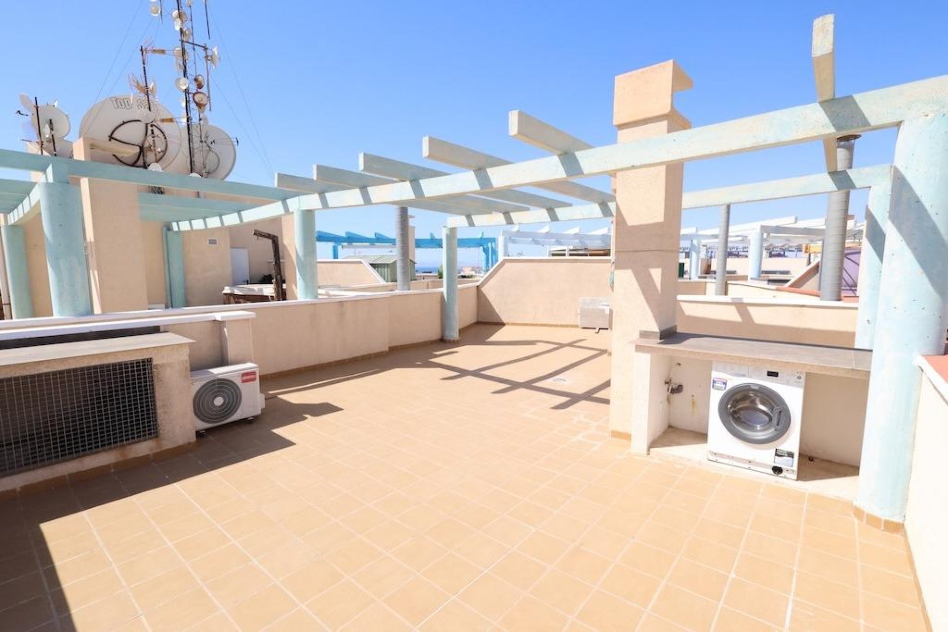 Resale - Apartment / Flat * - Orihuela Costa * - Cabo Roig *