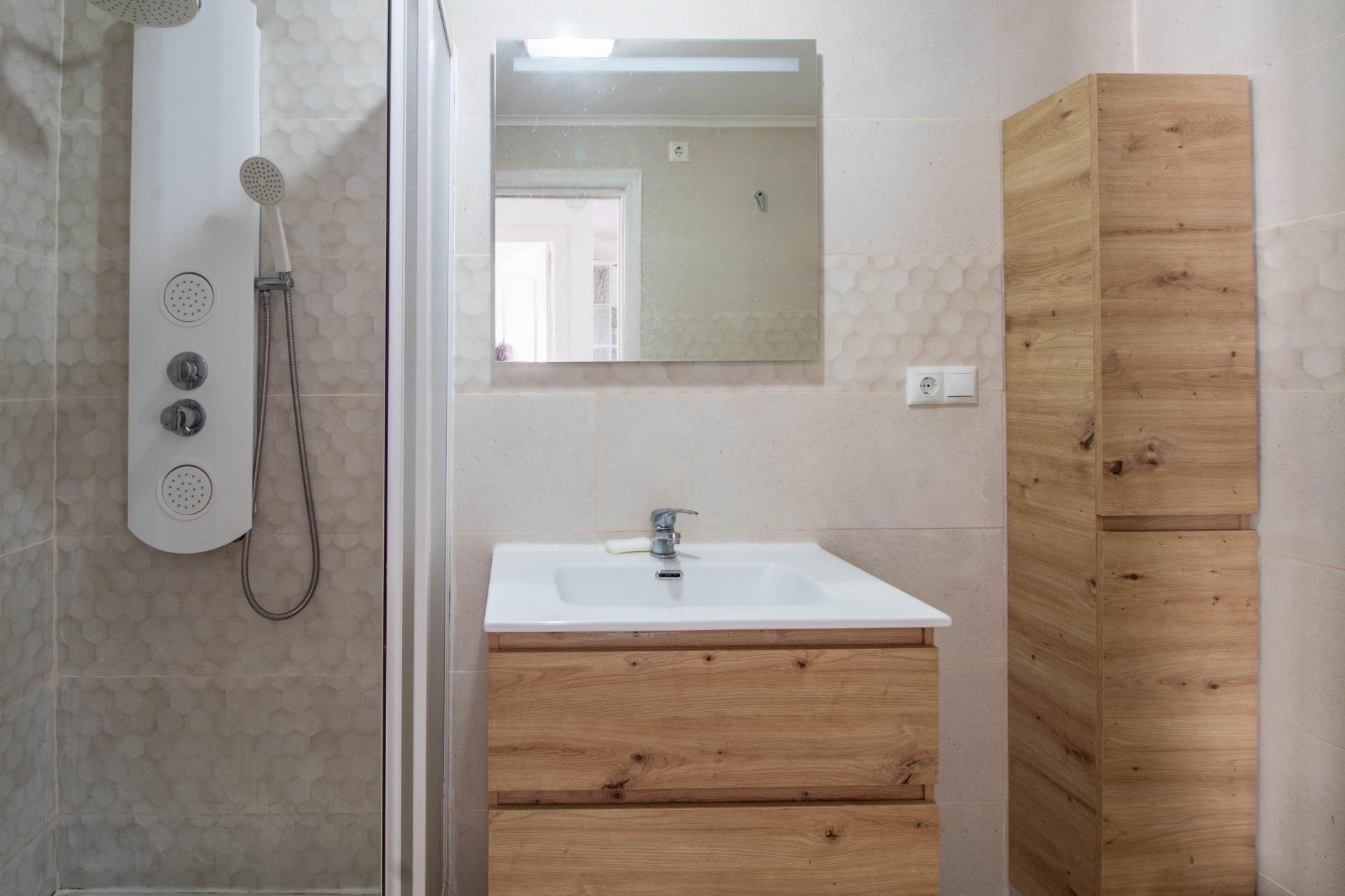Resale - Apartment / Flat * - Orihuela Costa * - Cabo Roig *