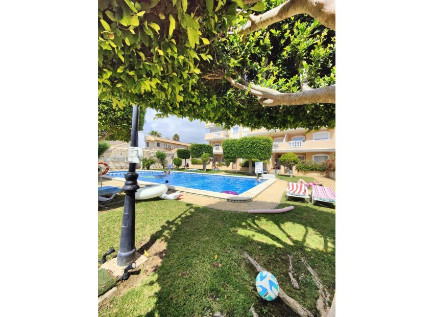 Resale - Apartment / flat - Orihuela Costa - Campoamor