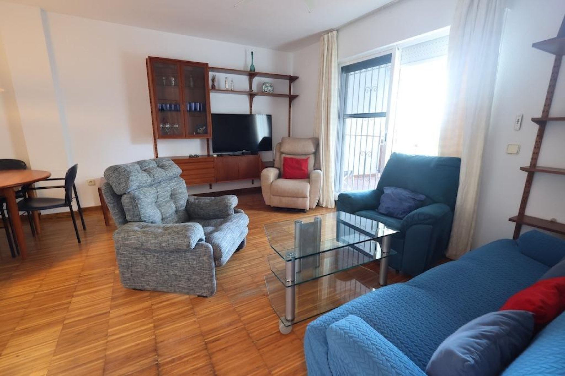 Resale - Apartment / Flat * - Orihuela Costa * - Campoamor *