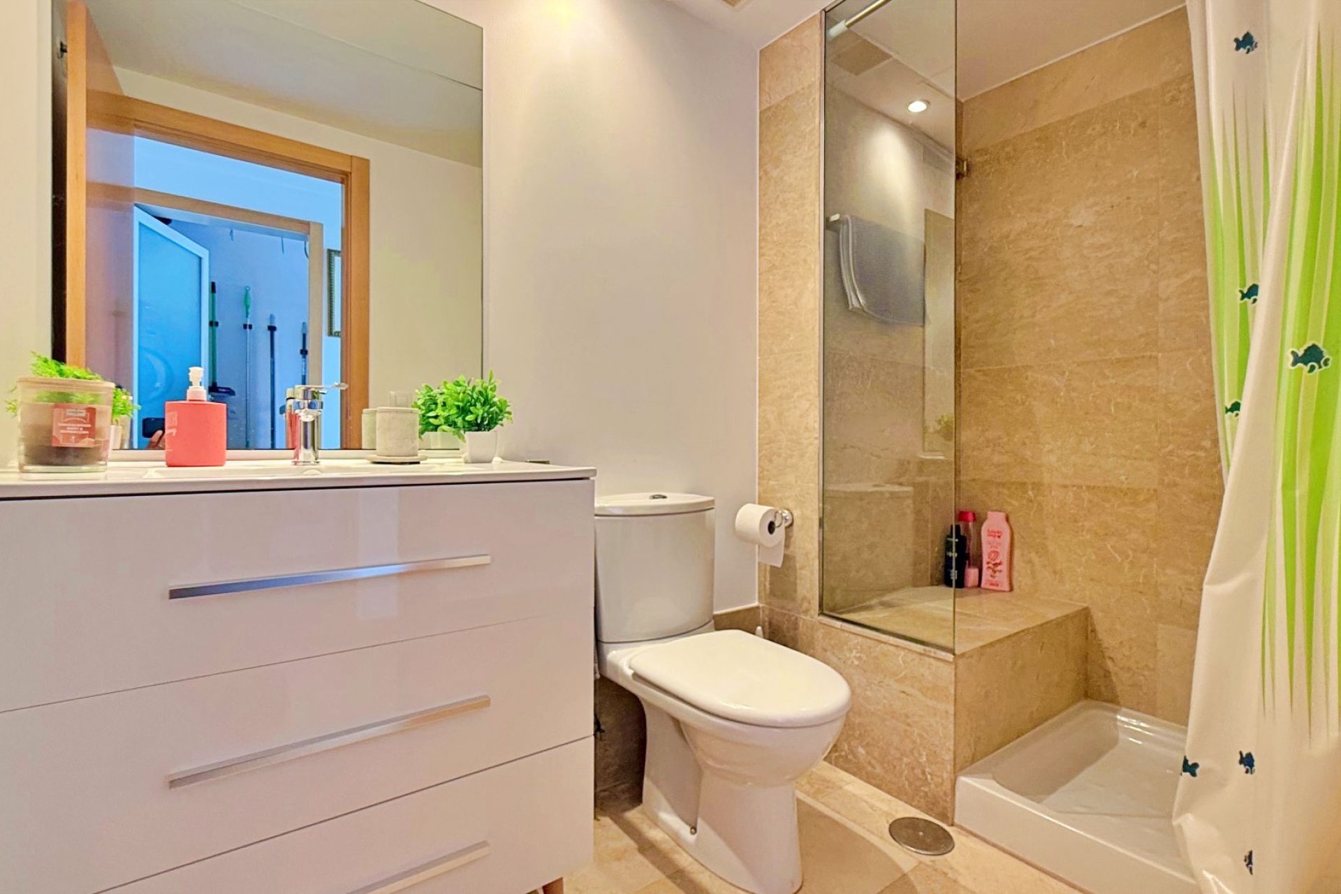 Resale - Apartment / Flat * - Orihuela Costa * - Campoamor *