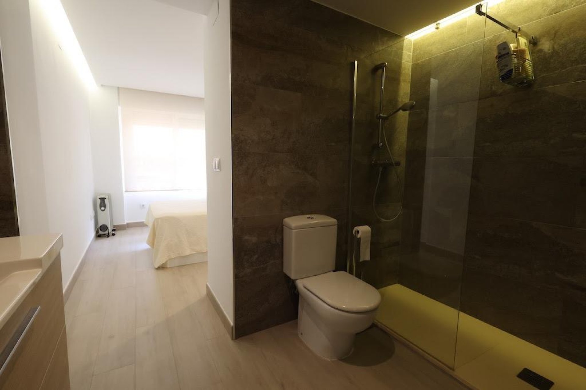 Resale - Apartment / Flat * - Orihuela Costa * - Campoamor *