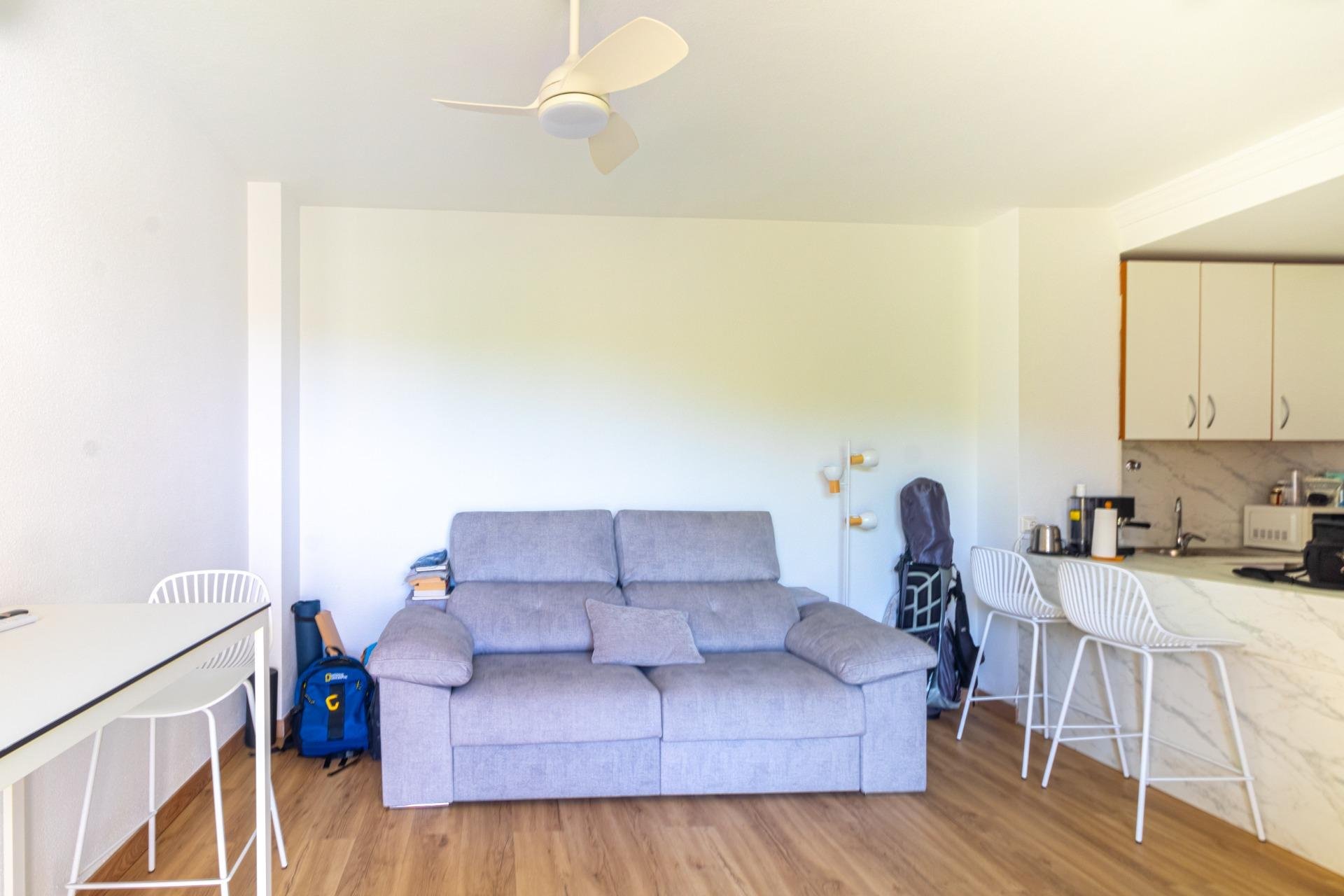 Resale - Apartment / Flat * - Orihuela Costa * - Campoamor *