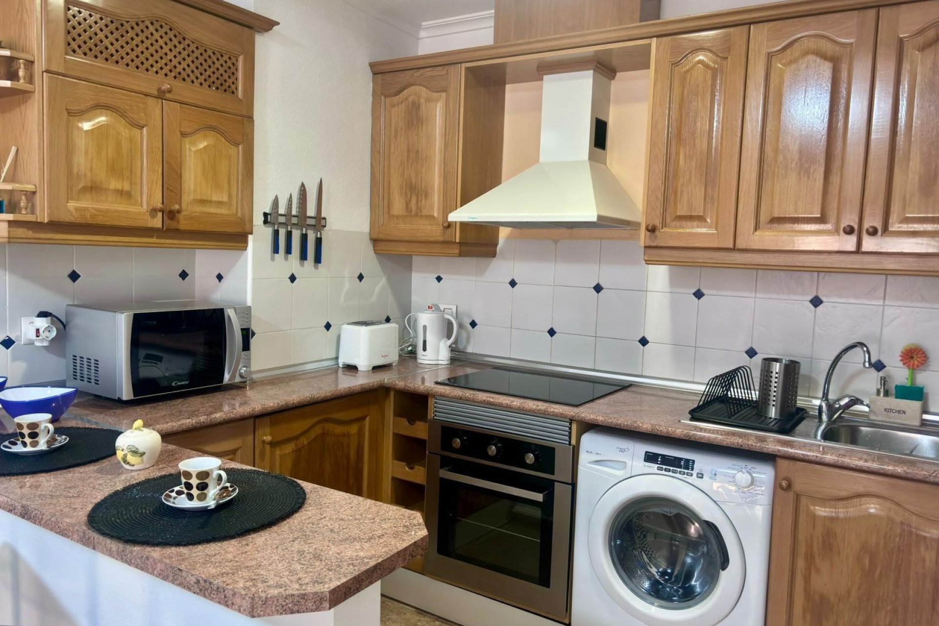 Resale - Apartment / Flat * - Orihuela Costa * - Campoamor *