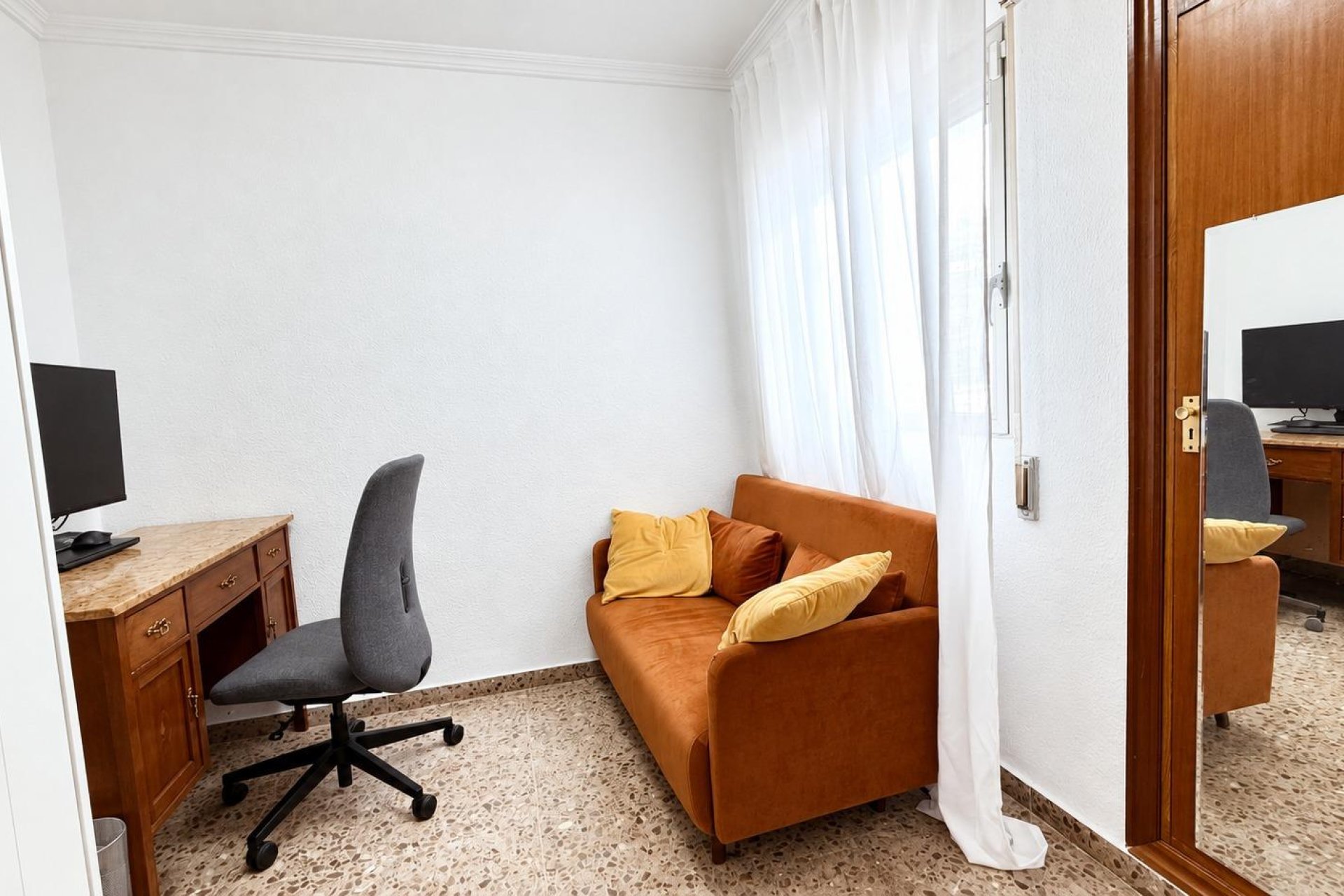 Resale - Apartment / Flat * - Orihuela Costa * - Campoamor *