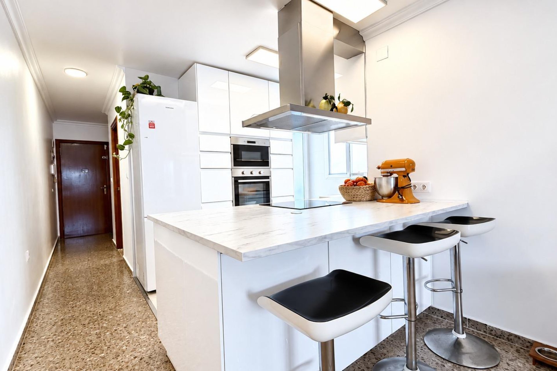 Resale - Apartment / Flat * - Orihuela Costa * - Campoamor *