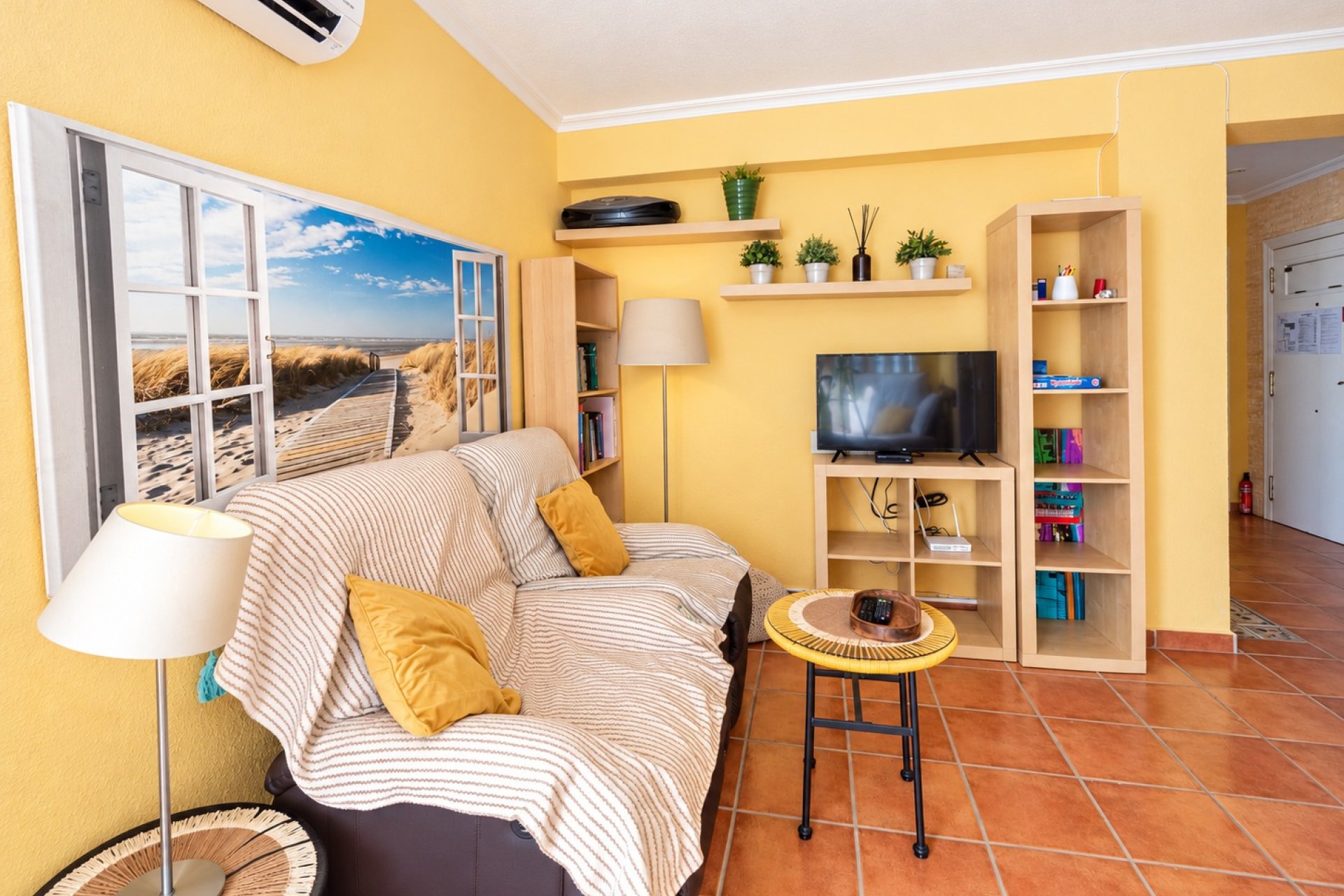 Resale - Apartment / Flat * - Orihuela Costa * - Campoamor *