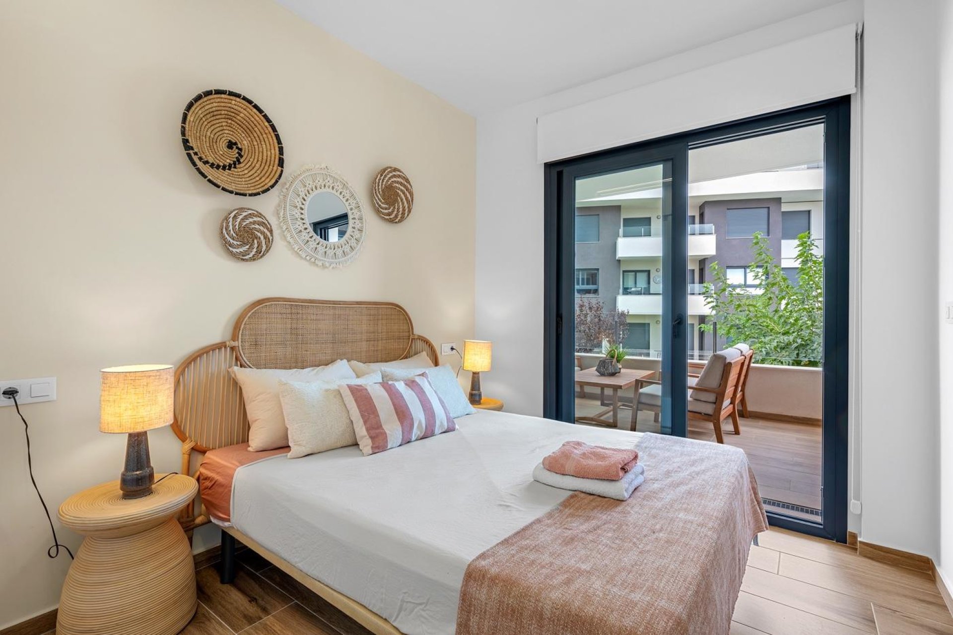 Resale - Apartment / Flat * - Orihuela Costa - Costa Blanca