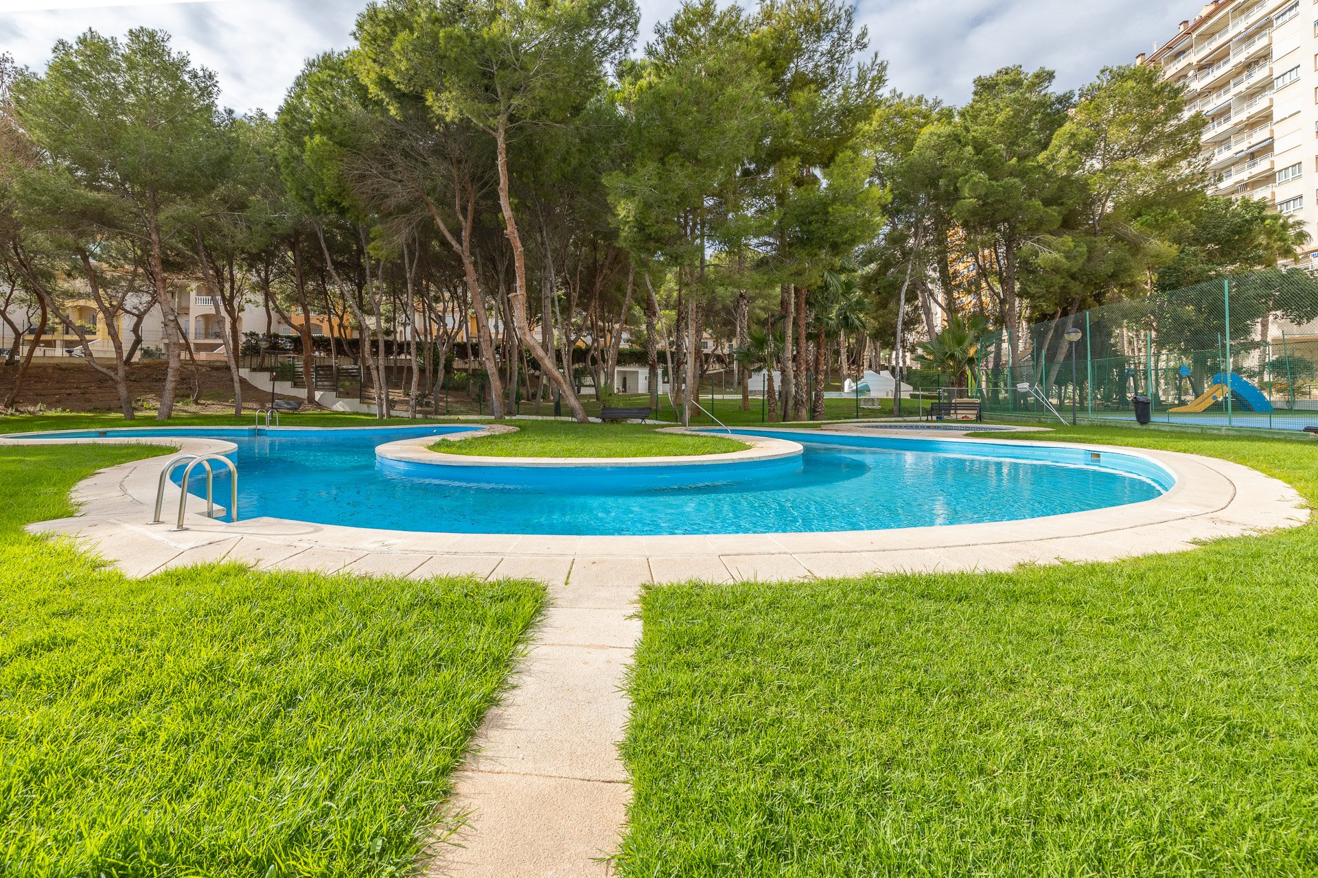 Resale - Apartment / flat - Orihuela Costa - Dehesa de campoamor