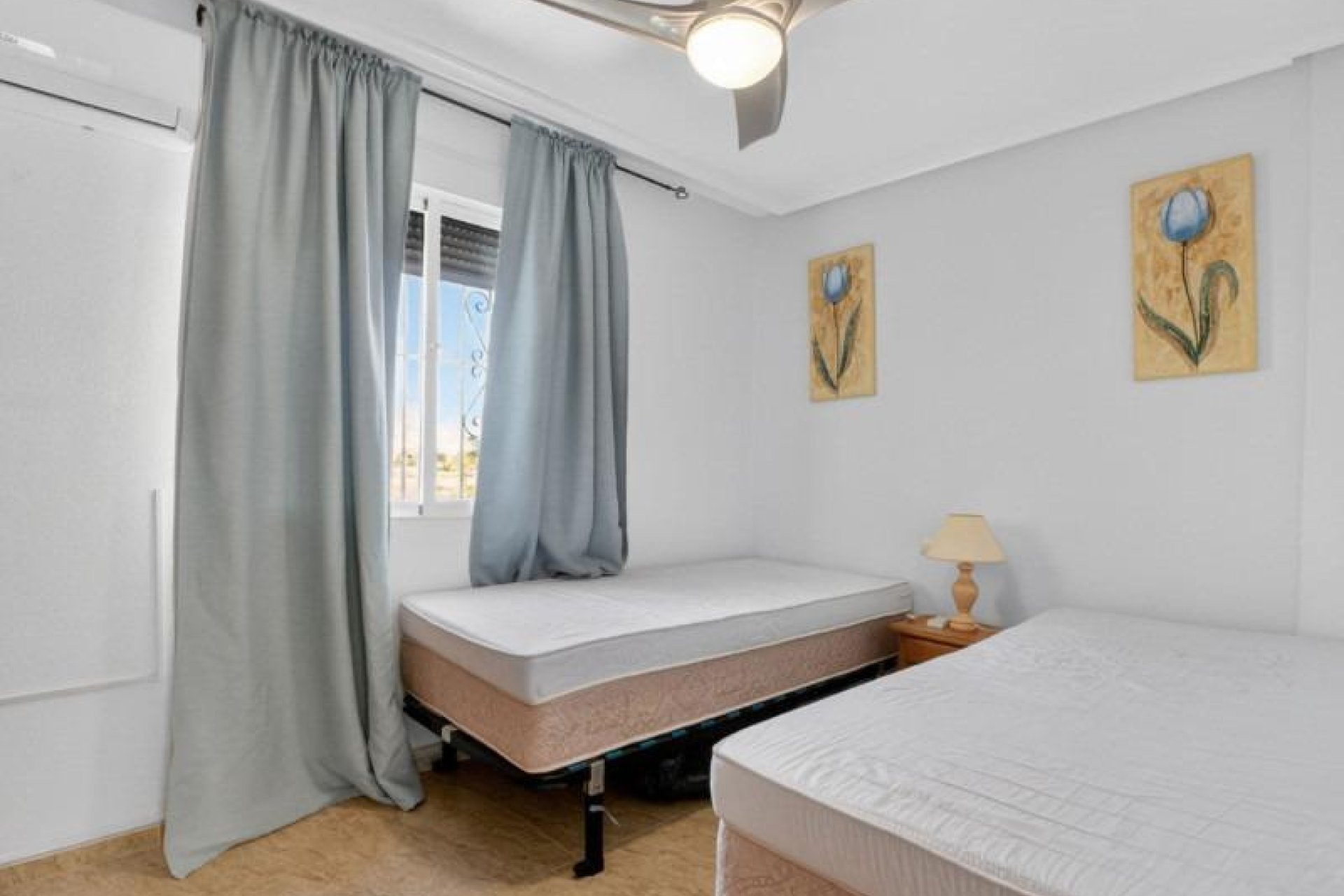 Resale - Apartment / Flat * - Orihuela Costa * - La Chismosa