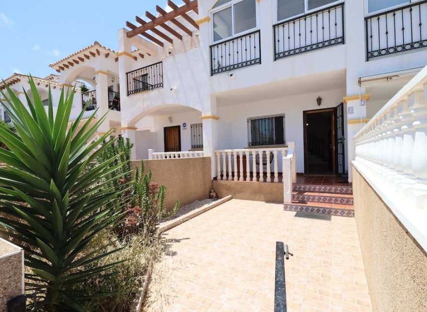 Resale - Apartment / Flat * - Orihuela Costa * - La Ciñuelica