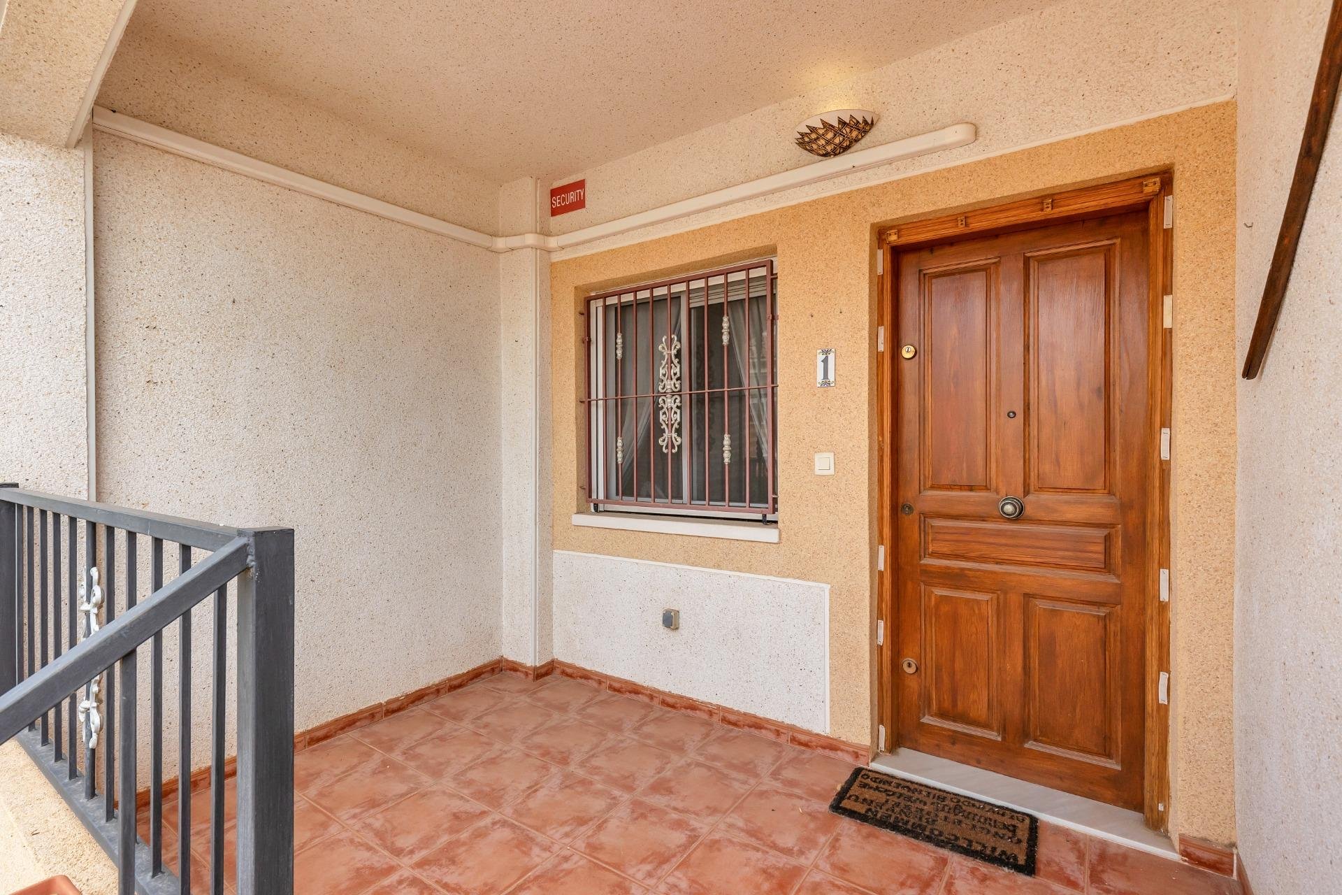 Resale - Apartment / Flat * - Orihuela Costa - La Florida *