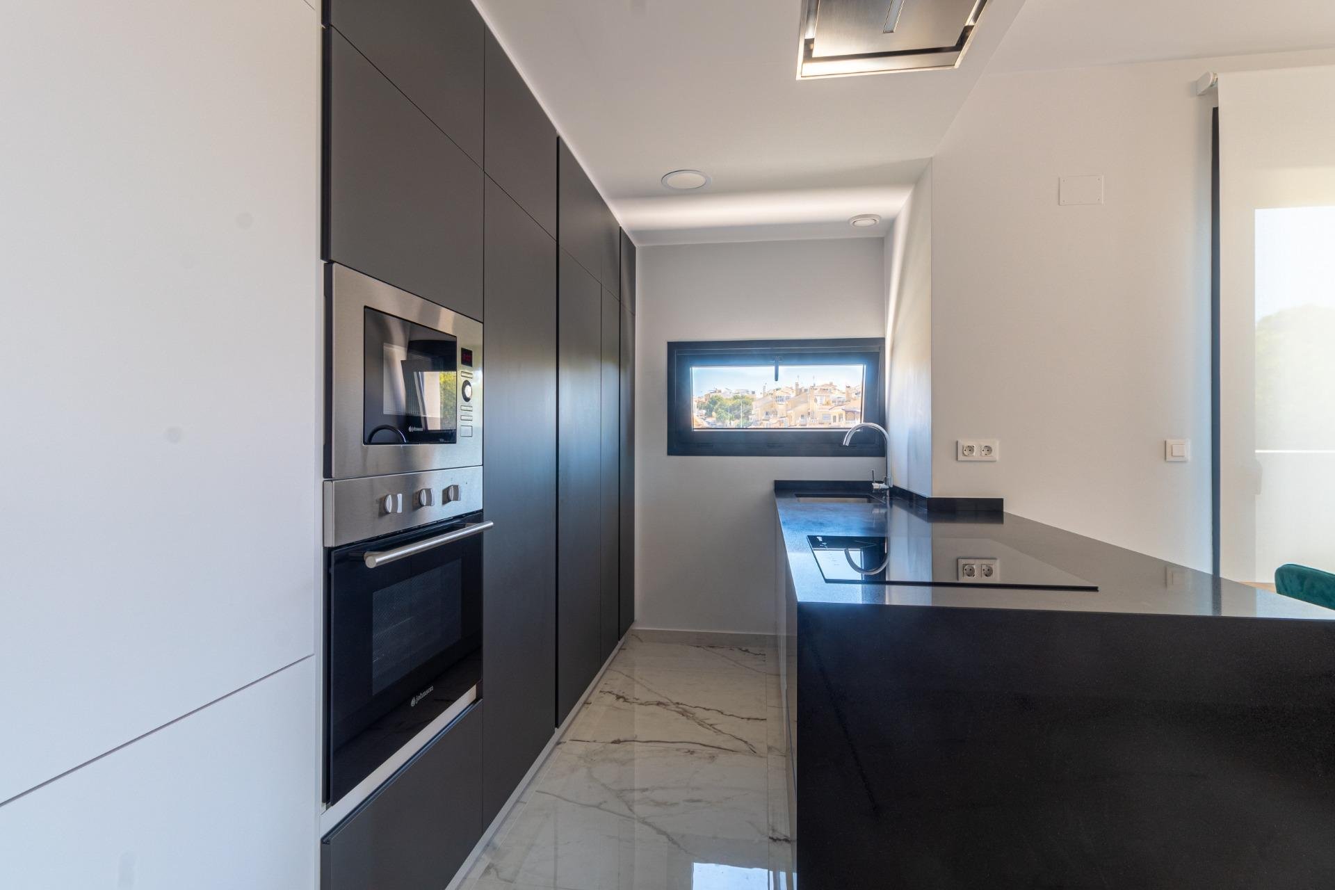 Resale - Apartment / Flat * - Orihuela Costa * - La Florida *