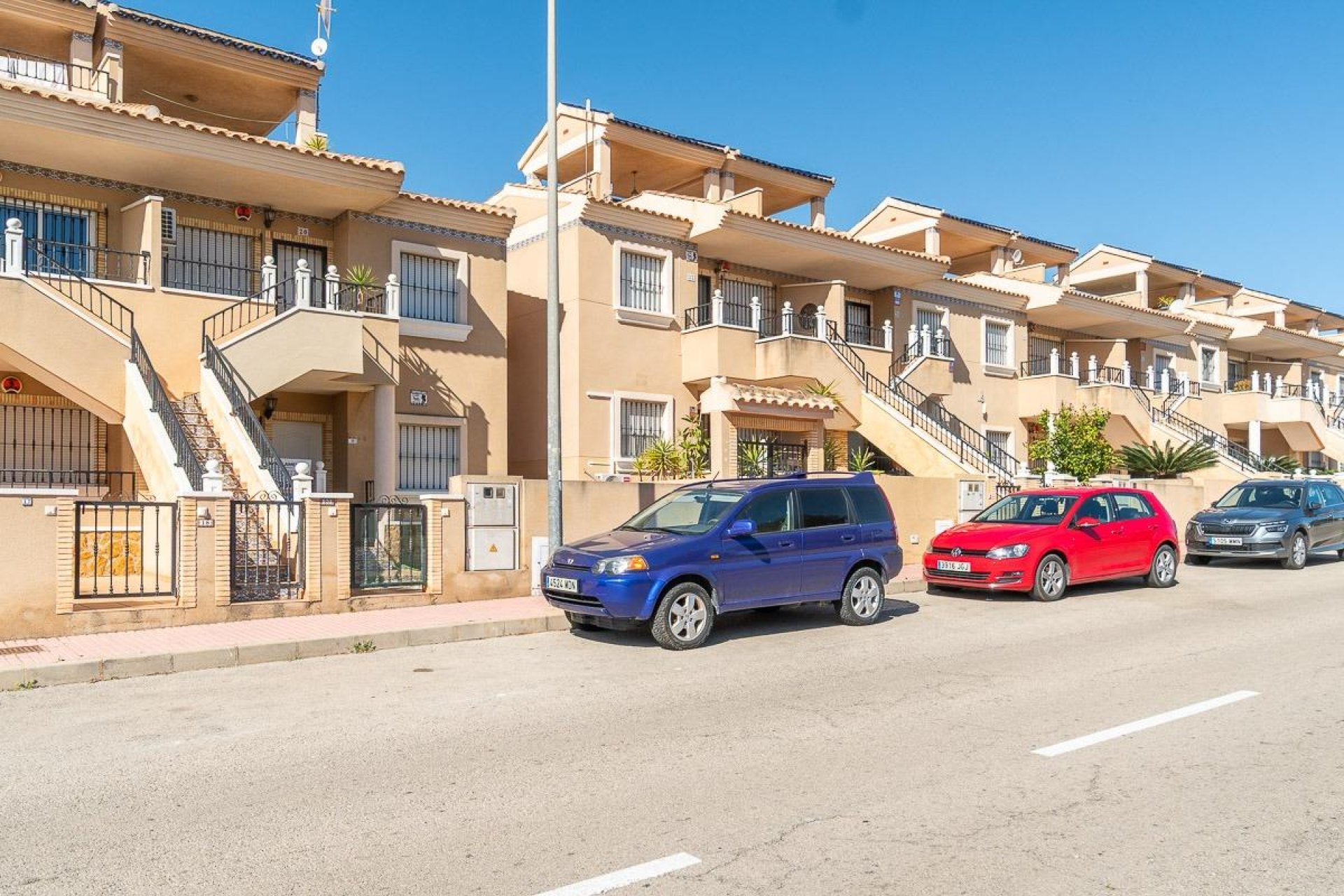 Resale - Apartment / Flat * - Orihuela Costa * - La Florida *