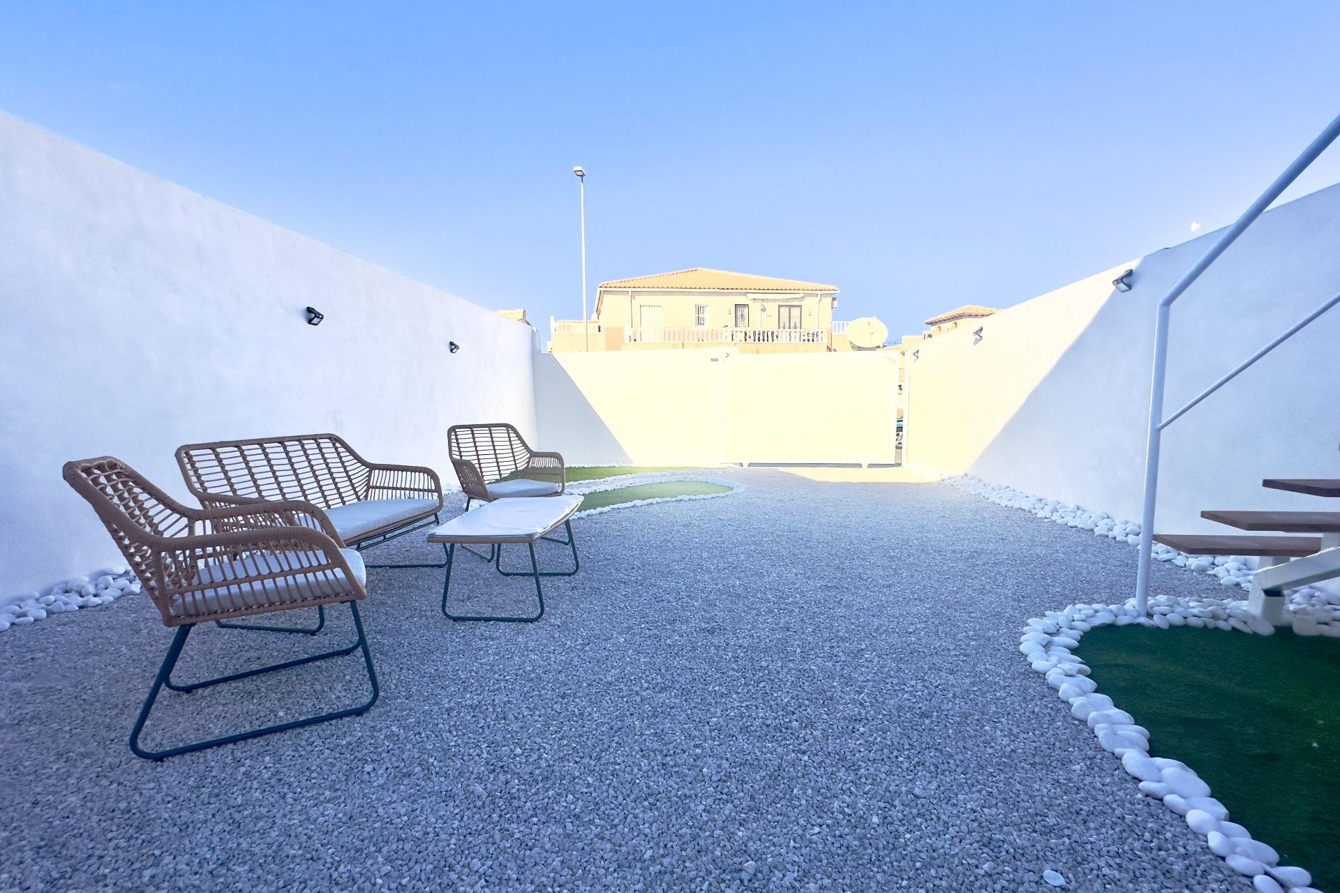 Resale - Apartment / Flat * - Orihuela Costa - La Regia *