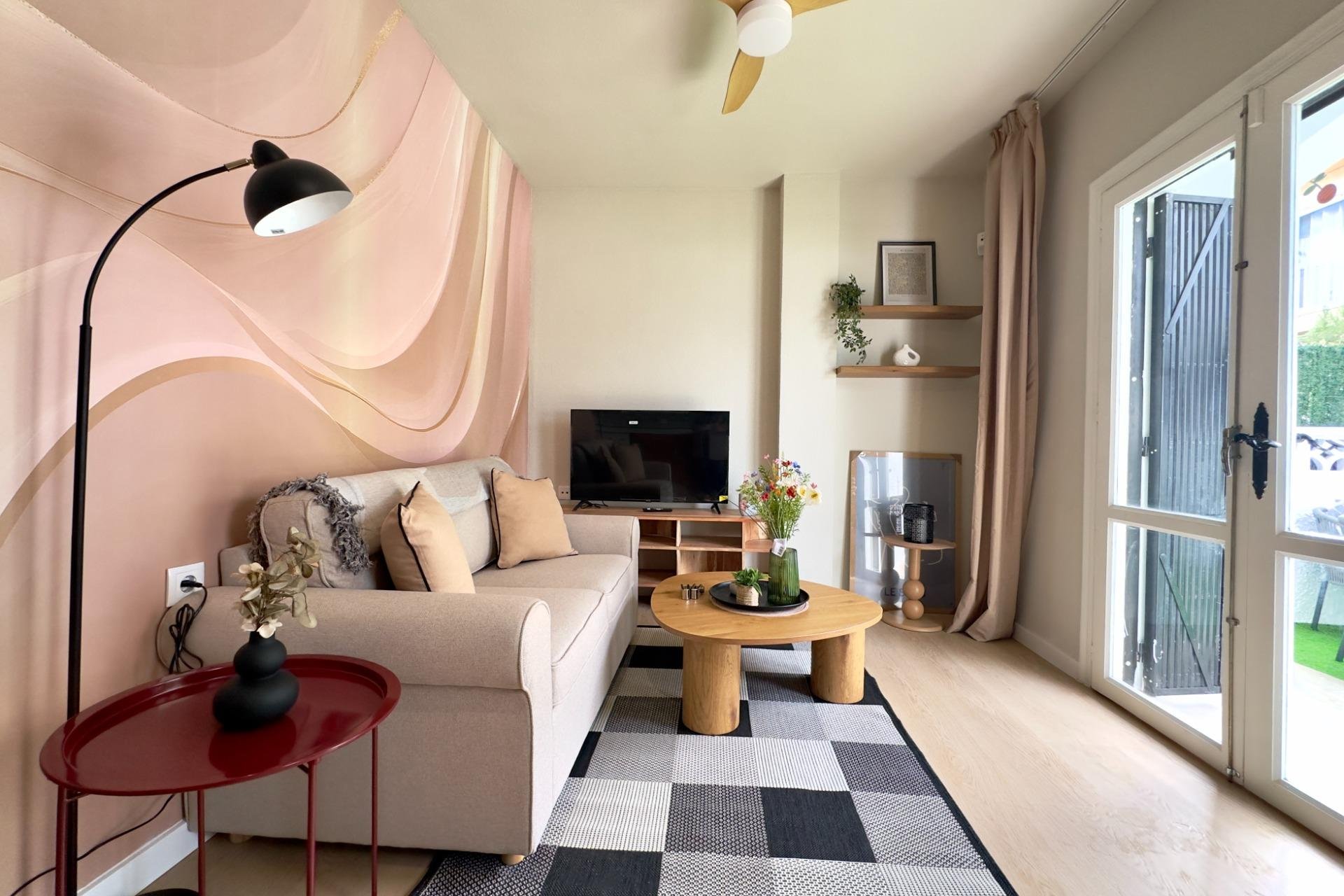 Resale - Apartment / Flat * - Orihuela Costa * - La Regia *