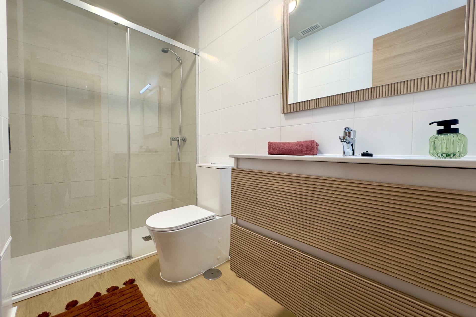 Resale - Apartment / Flat * - Orihuela Costa * - La Regia *