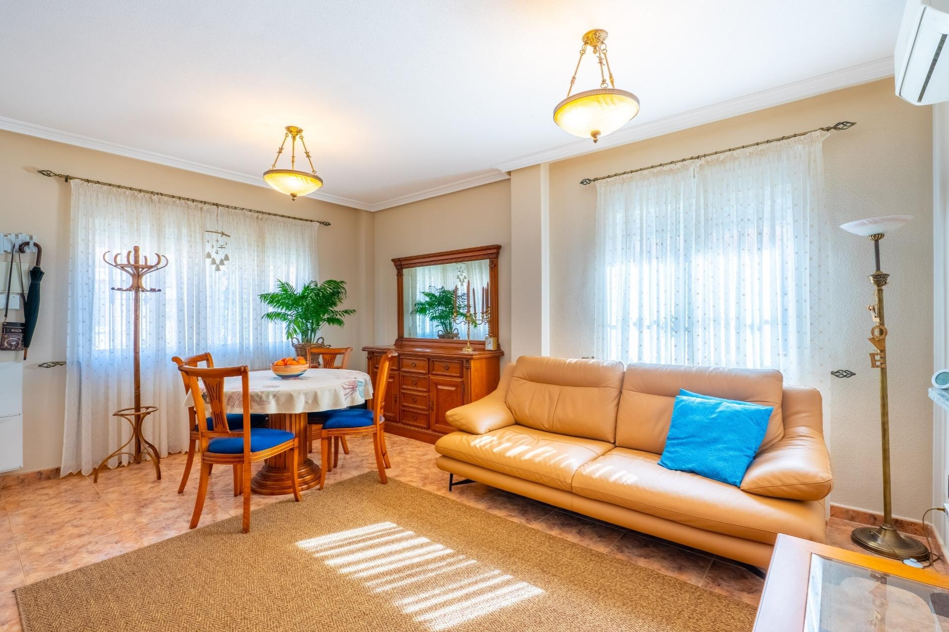 Resale - Apartment / Flat * - Orihuela Costa * - La Regia *