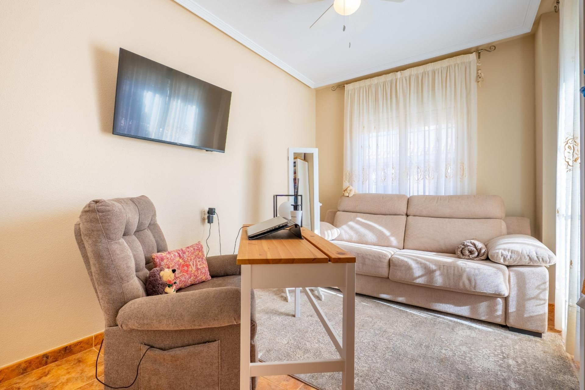 Resale - Apartment / Flat * - Orihuela Costa * - La Regia *