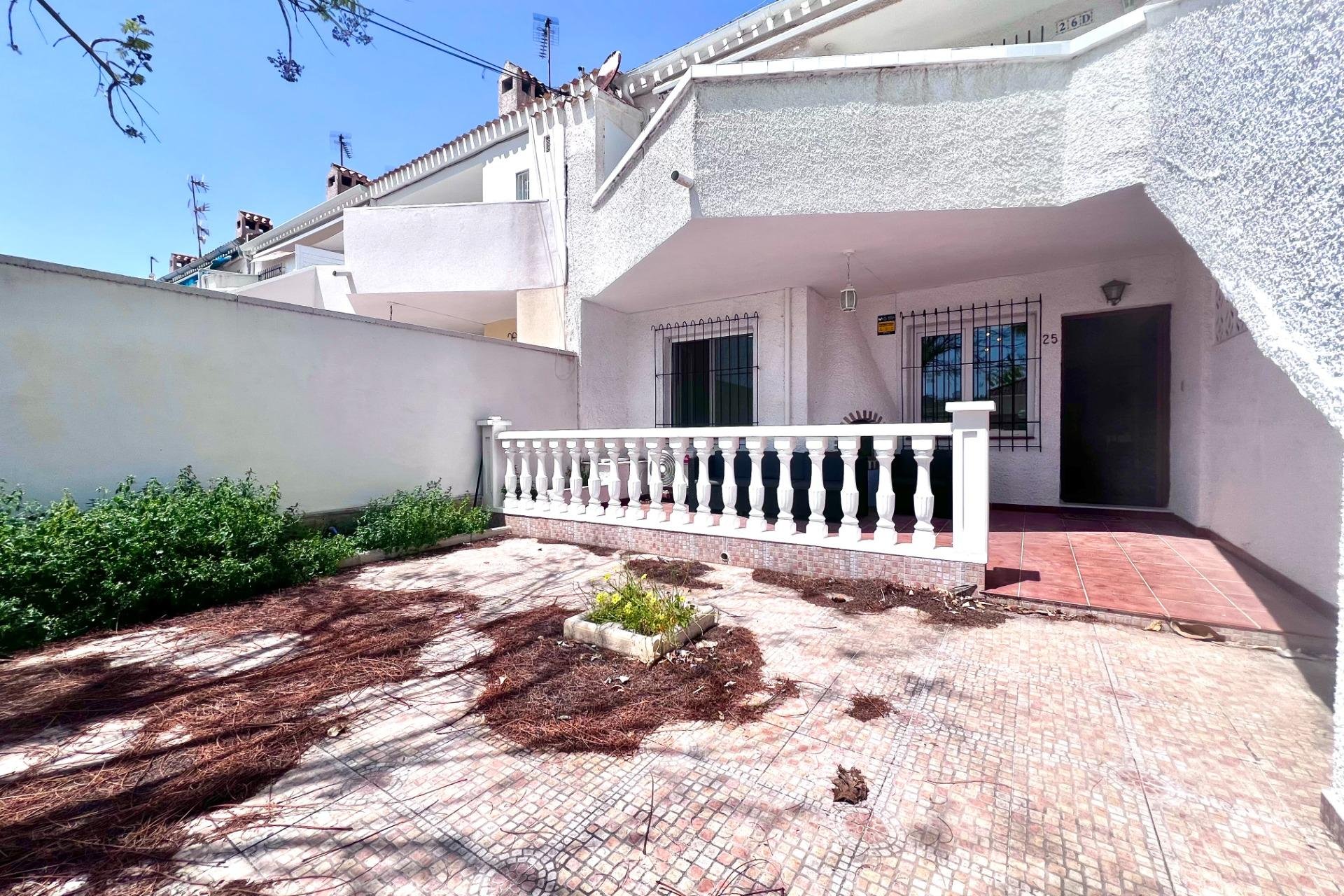 Resale - Apartment / Flat * - Orihuela Costa * - La Regia *