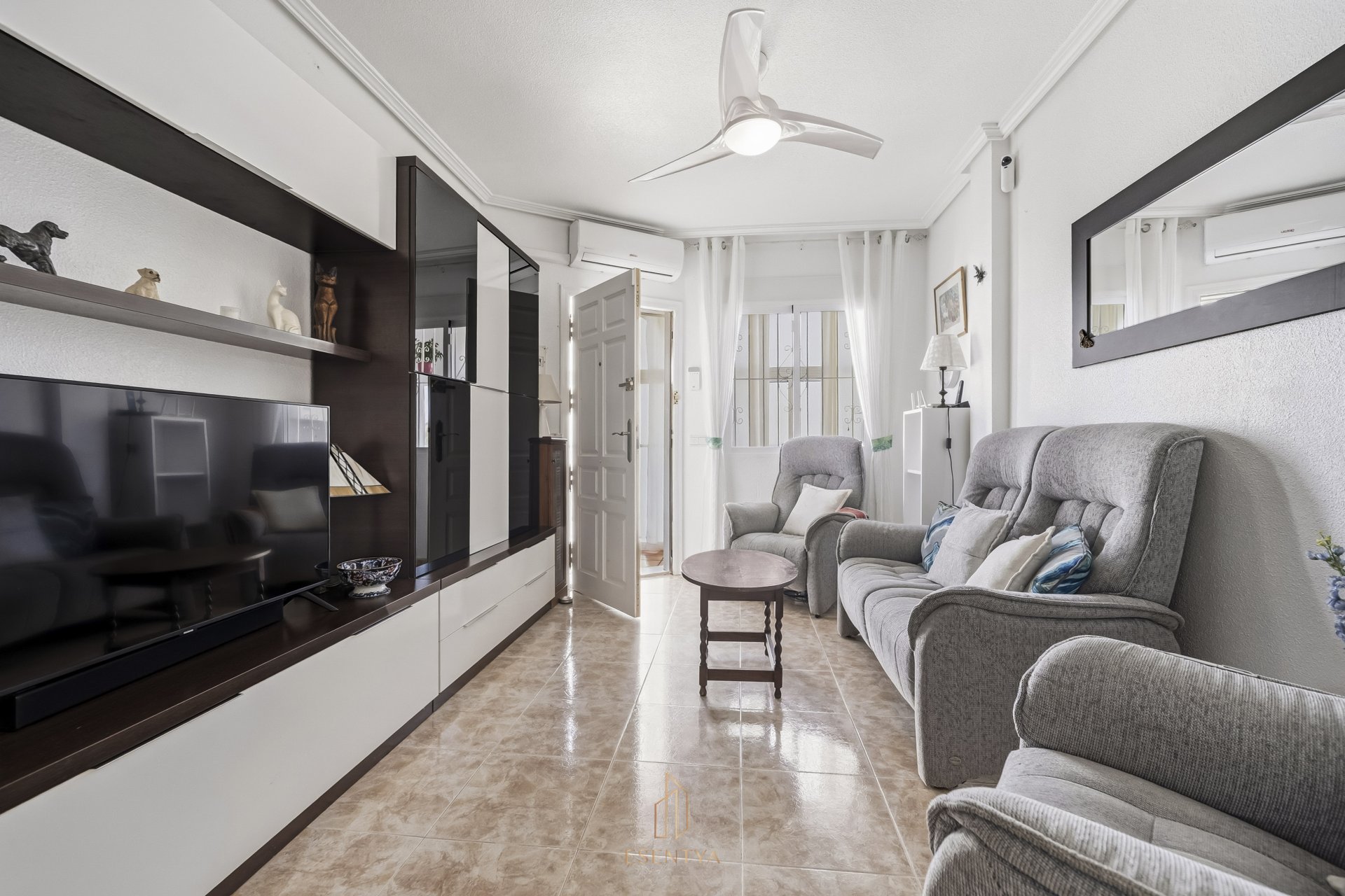 Resale - Apartment / Flat * - Orihuela Costa * - La Regia *