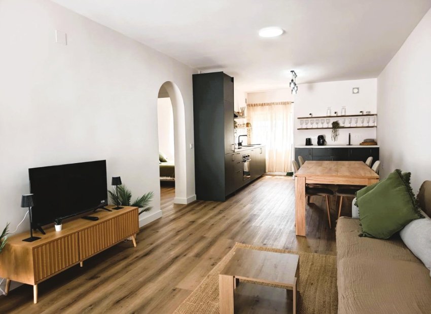 Resale - Apartment / Flat * - Orihuela Costa * - La Regia *