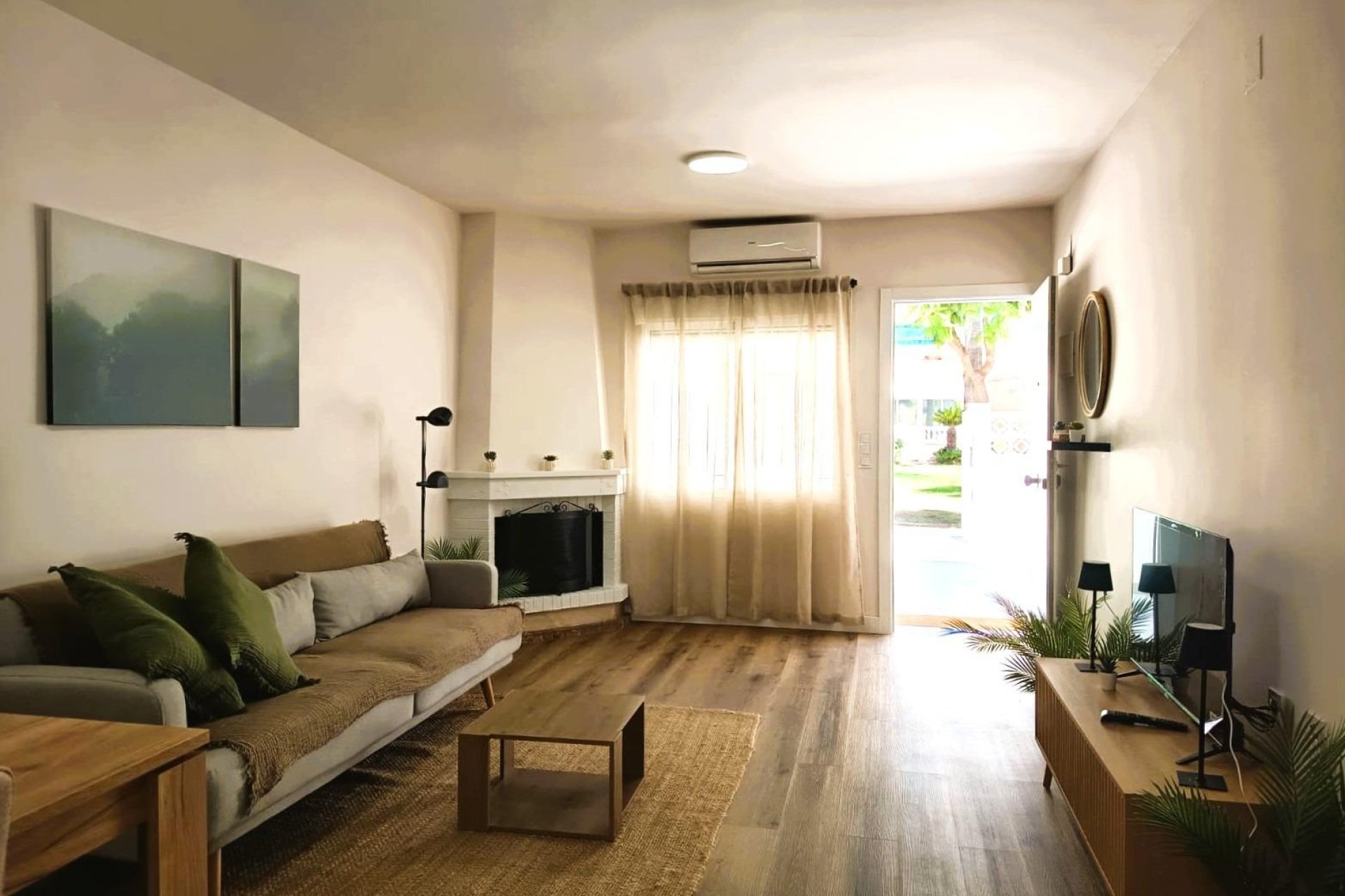 Resale - Apartment / Flat * - Orihuela Costa * - La Regia *