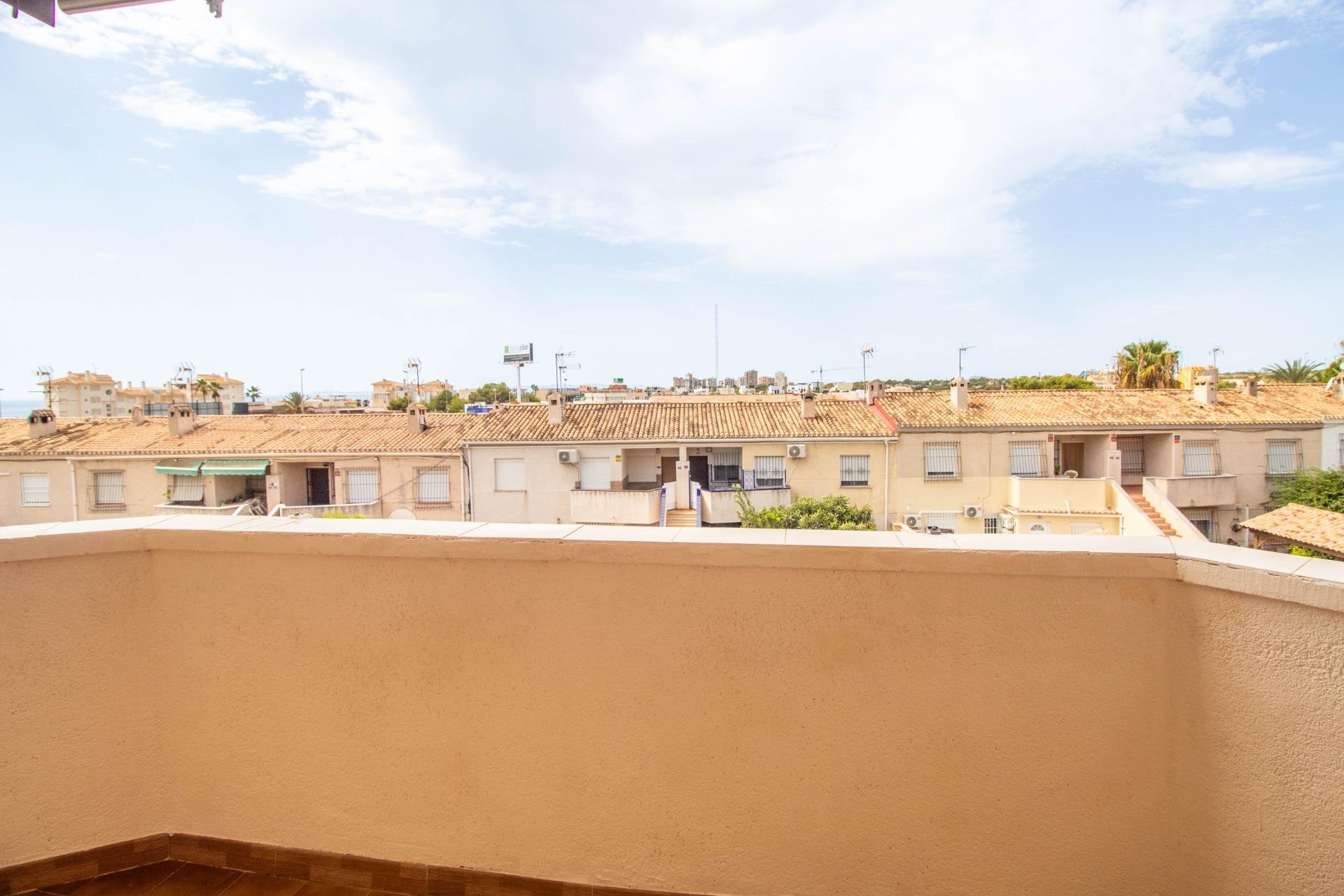 Resale - Apartment / Flat * - Orihuela Costa * - La Regia *