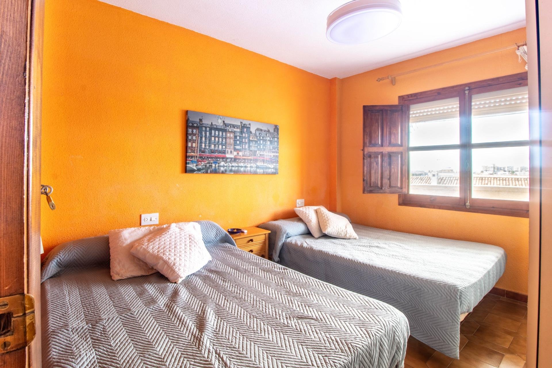 Resale - Apartment / Flat * - Orihuela Costa * - La Regia *