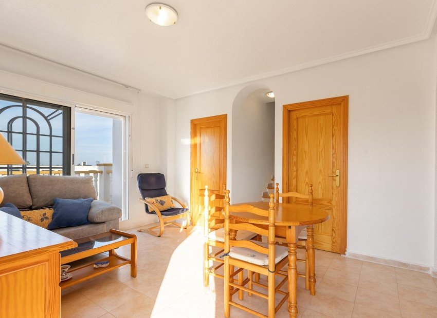 Resale - Apartment / flat - Orihuela Costa - La Zenia