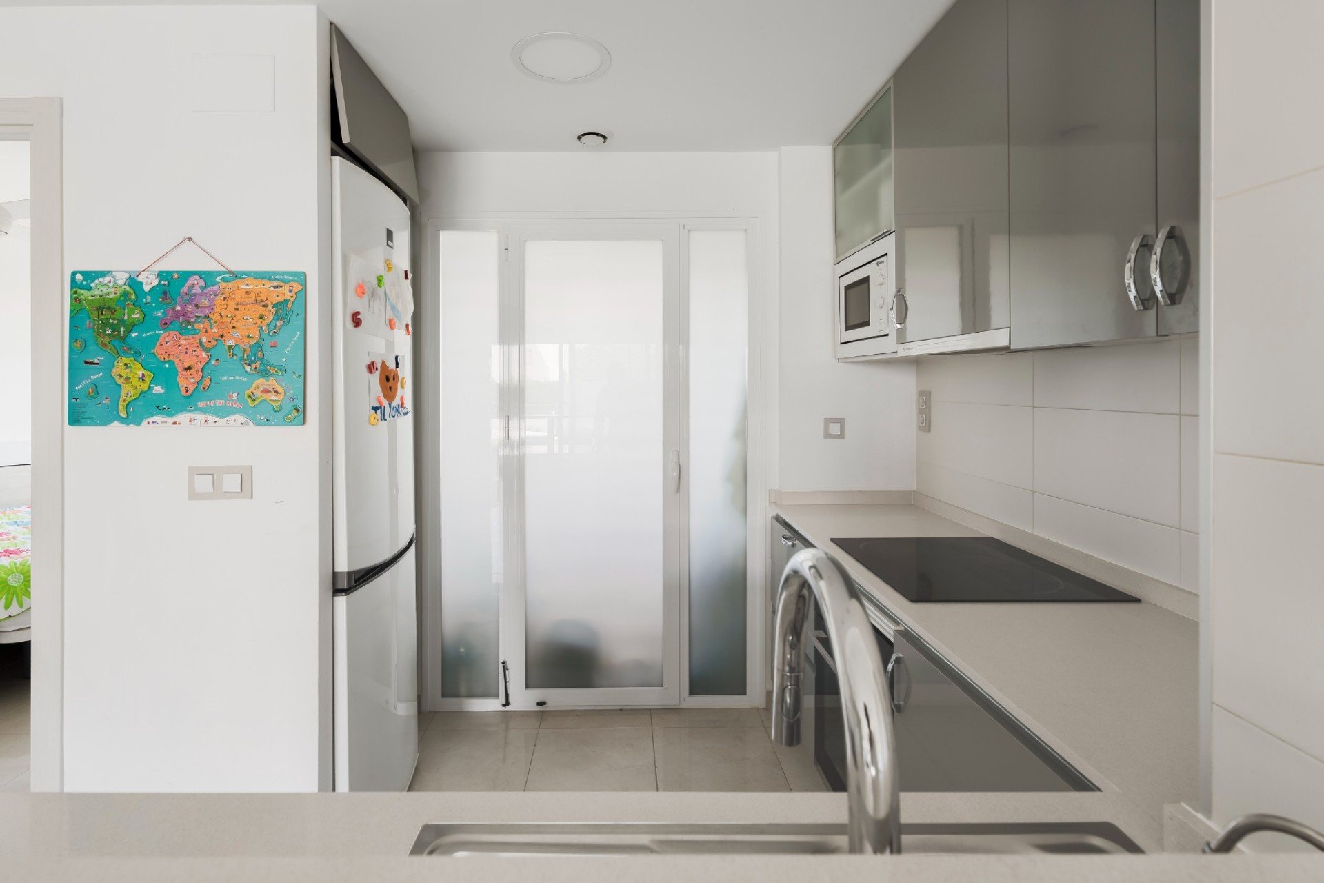 Resale - Apartment / Flat * - Orihuela Costa - La Zenia *