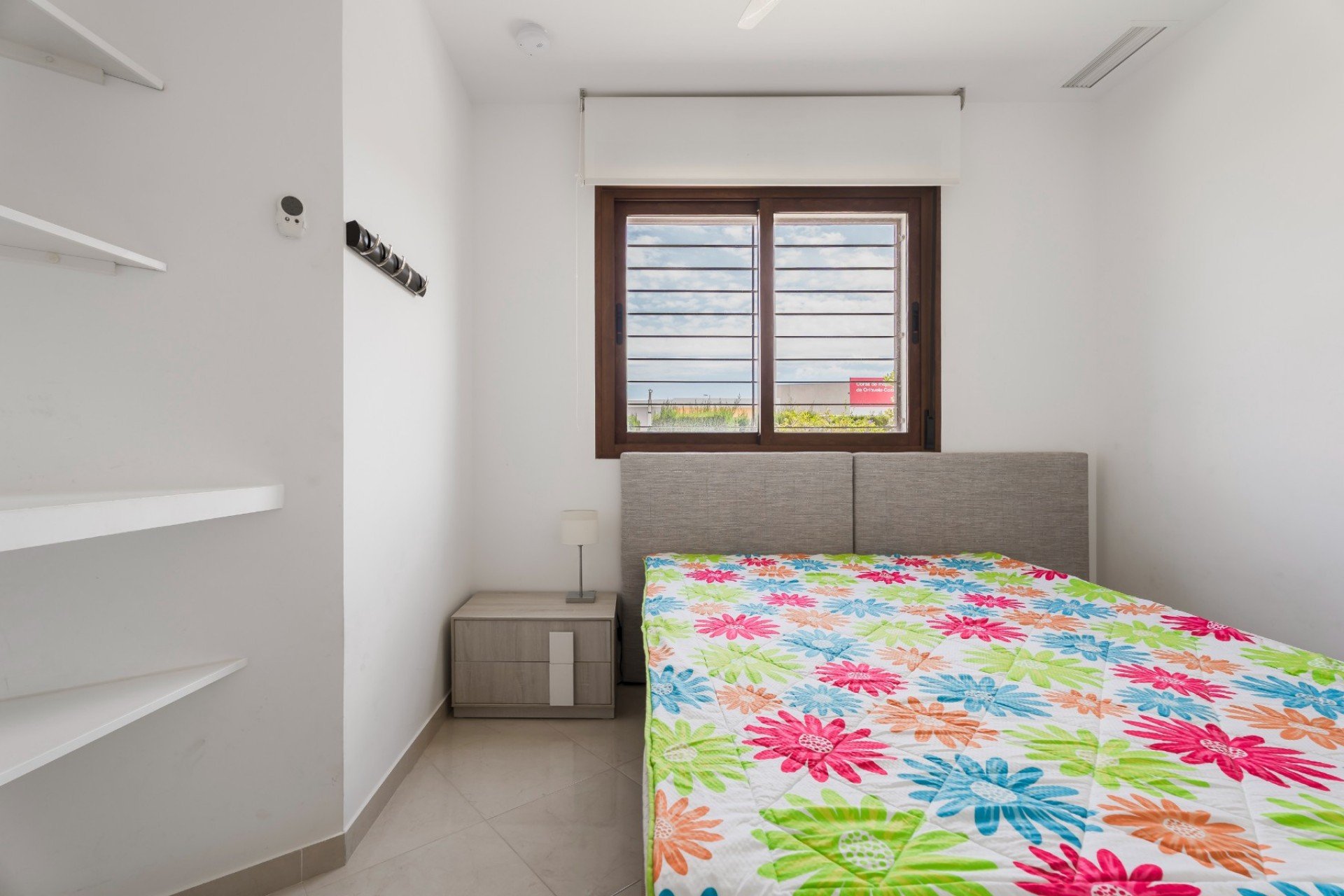 Resale - Apartment / Flat * - Orihuela Costa - La Zenia *