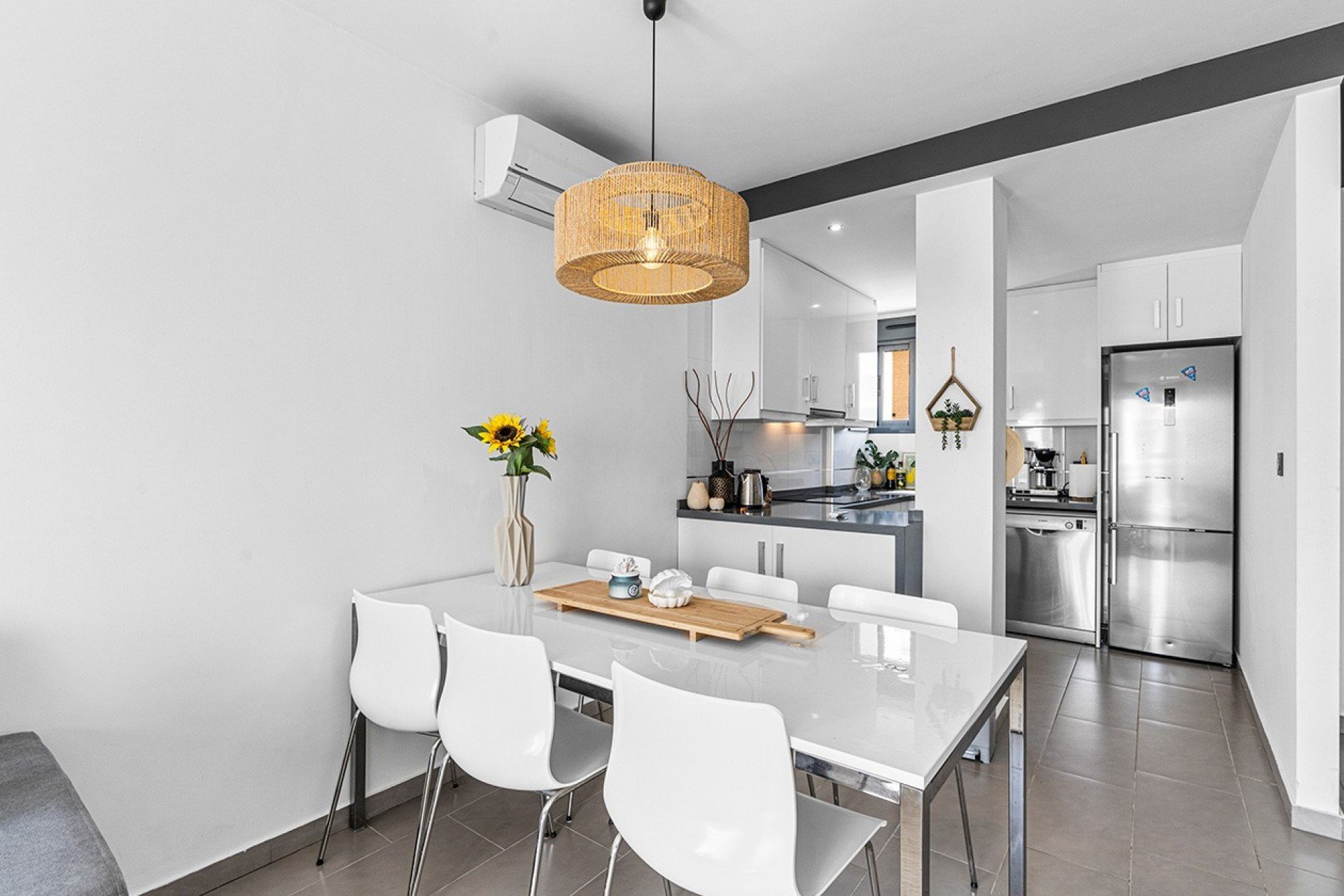 Resale - Apartment / Flat * - Orihuela Costa * - La Zenia *