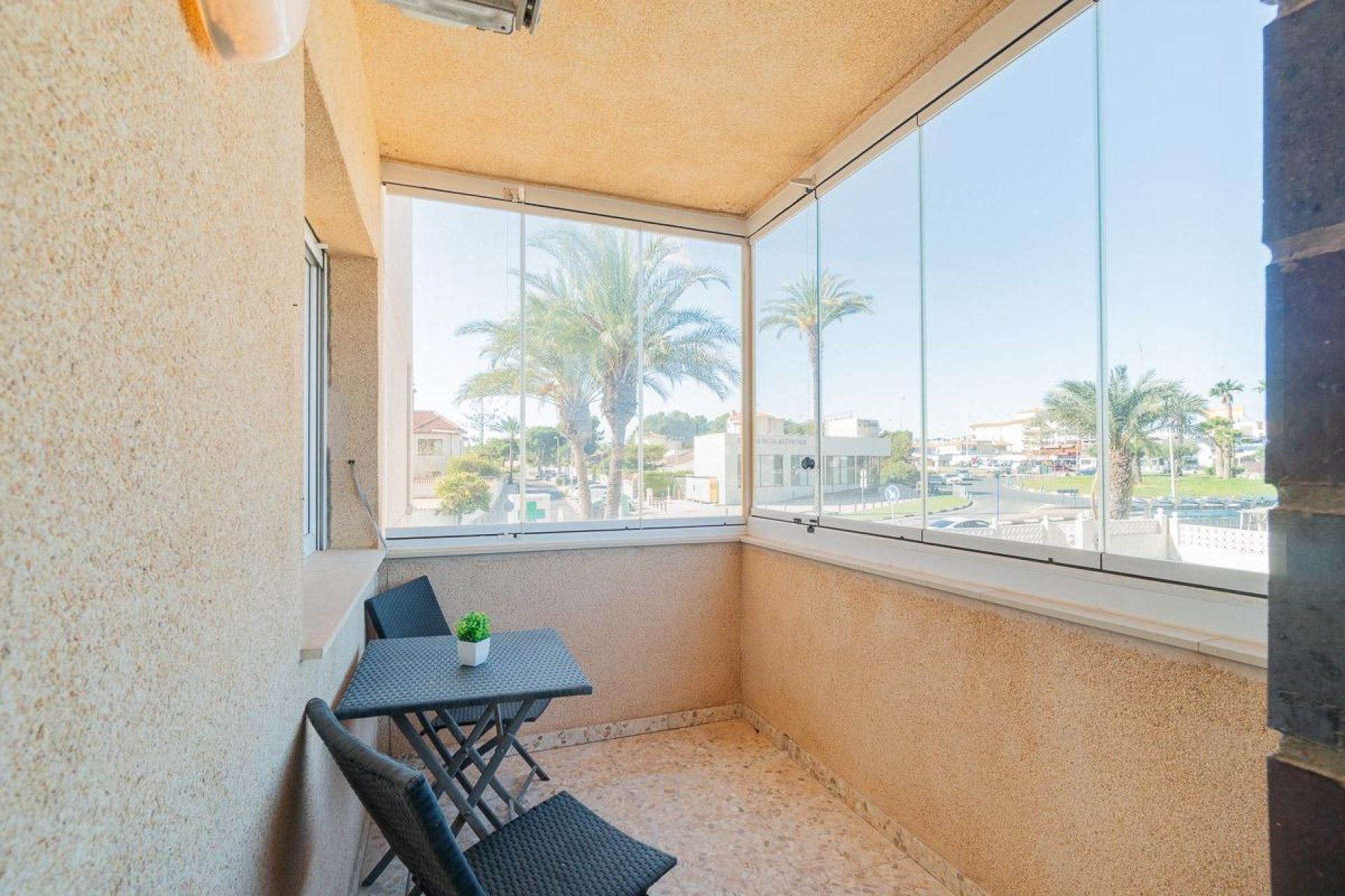 Resale - Apartment / Flat * - Orihuela Costa * - La Zenia *