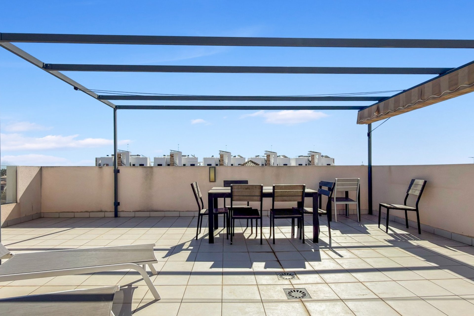 Resale - Apartment / Flat * - Orihuela Costa * - La Zenia *